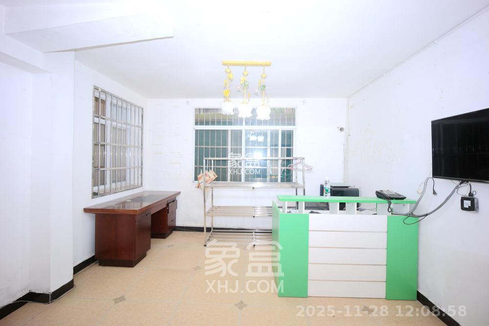 麻园湾  2室2厅1卫    1800.0元/月室内图