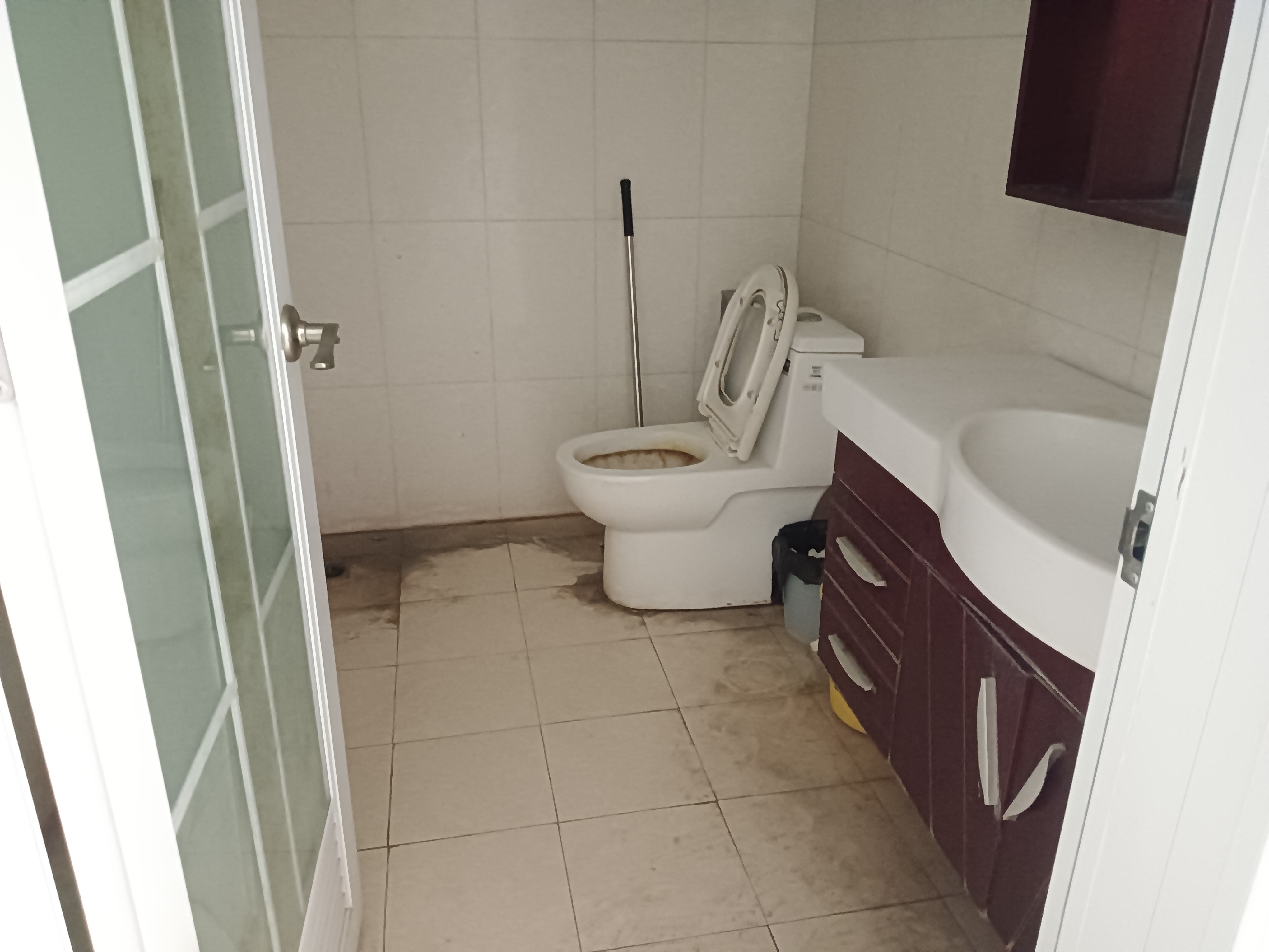 兴力国际大厦  2室2厅1卫    3300.0元/月室内图