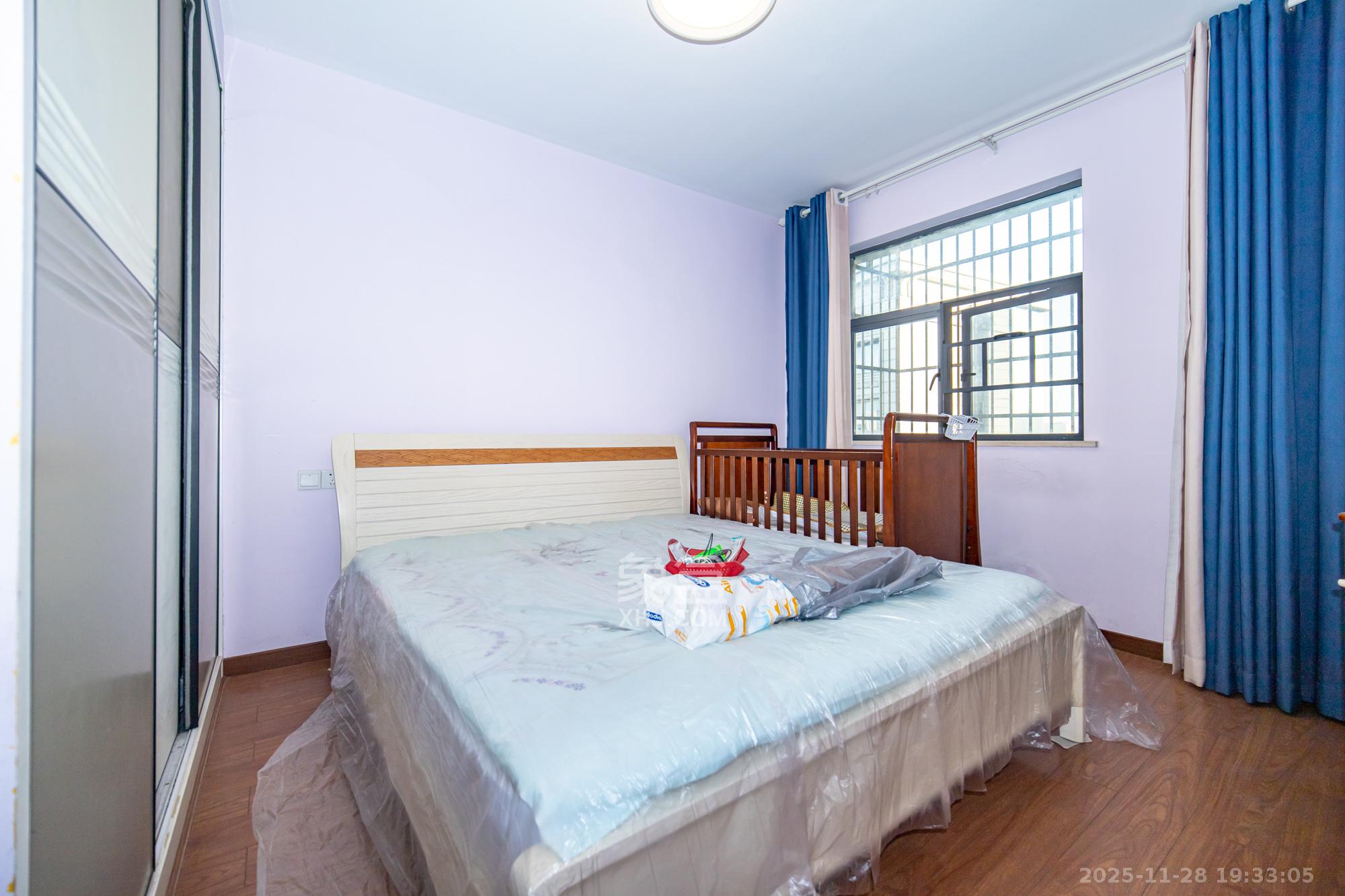 长永佳苑 1室2厅1卫 52.8万 长永佳苑 1室2厅1卫 52.8万卧室