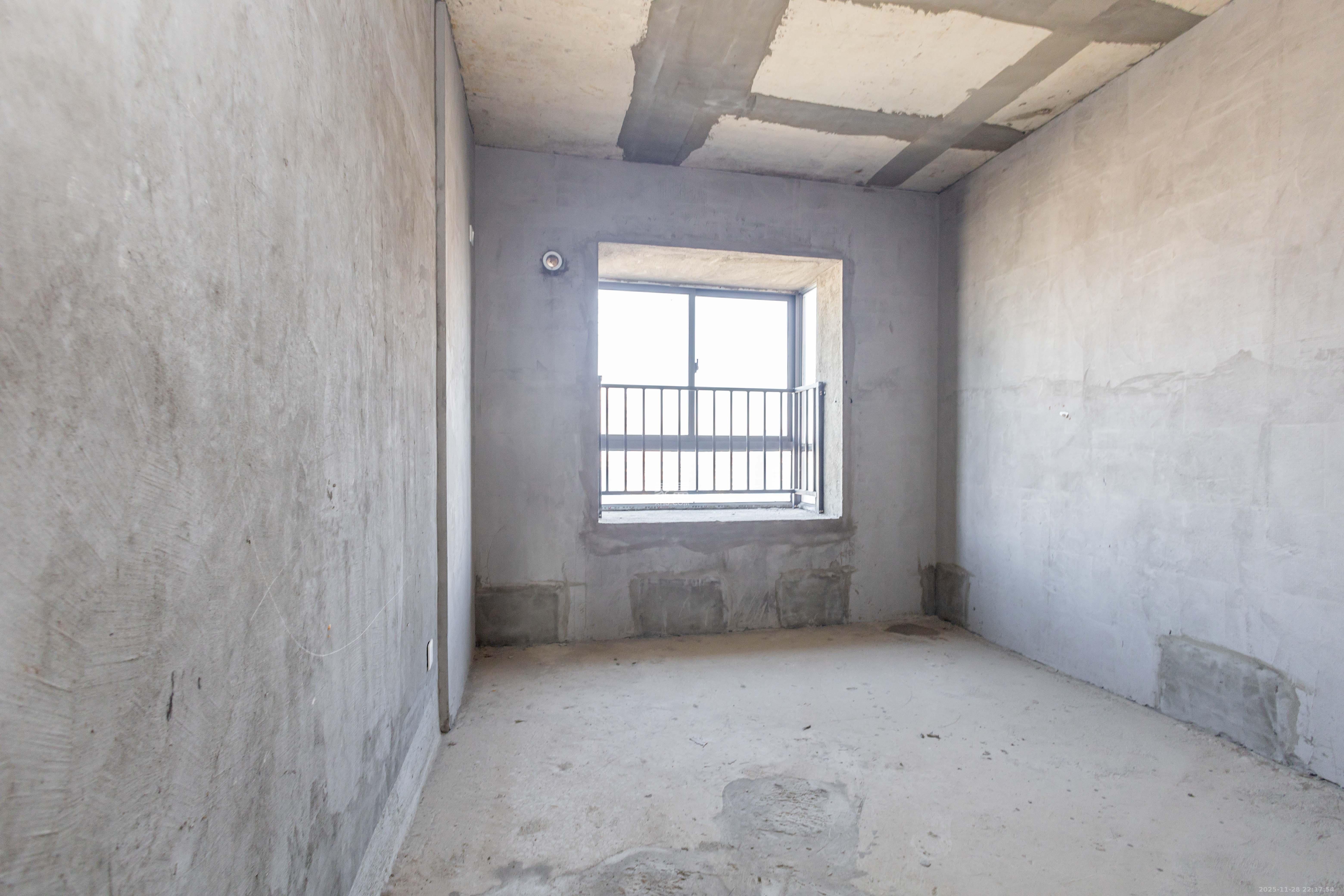 东业上城嘉苑（晟悦国际）  4室2厅1卫    76.8万卧室