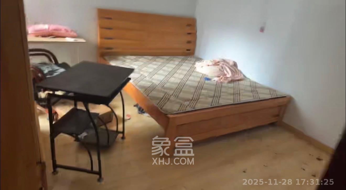 旭辉御府  3室2厅1卫    2200.0元/月