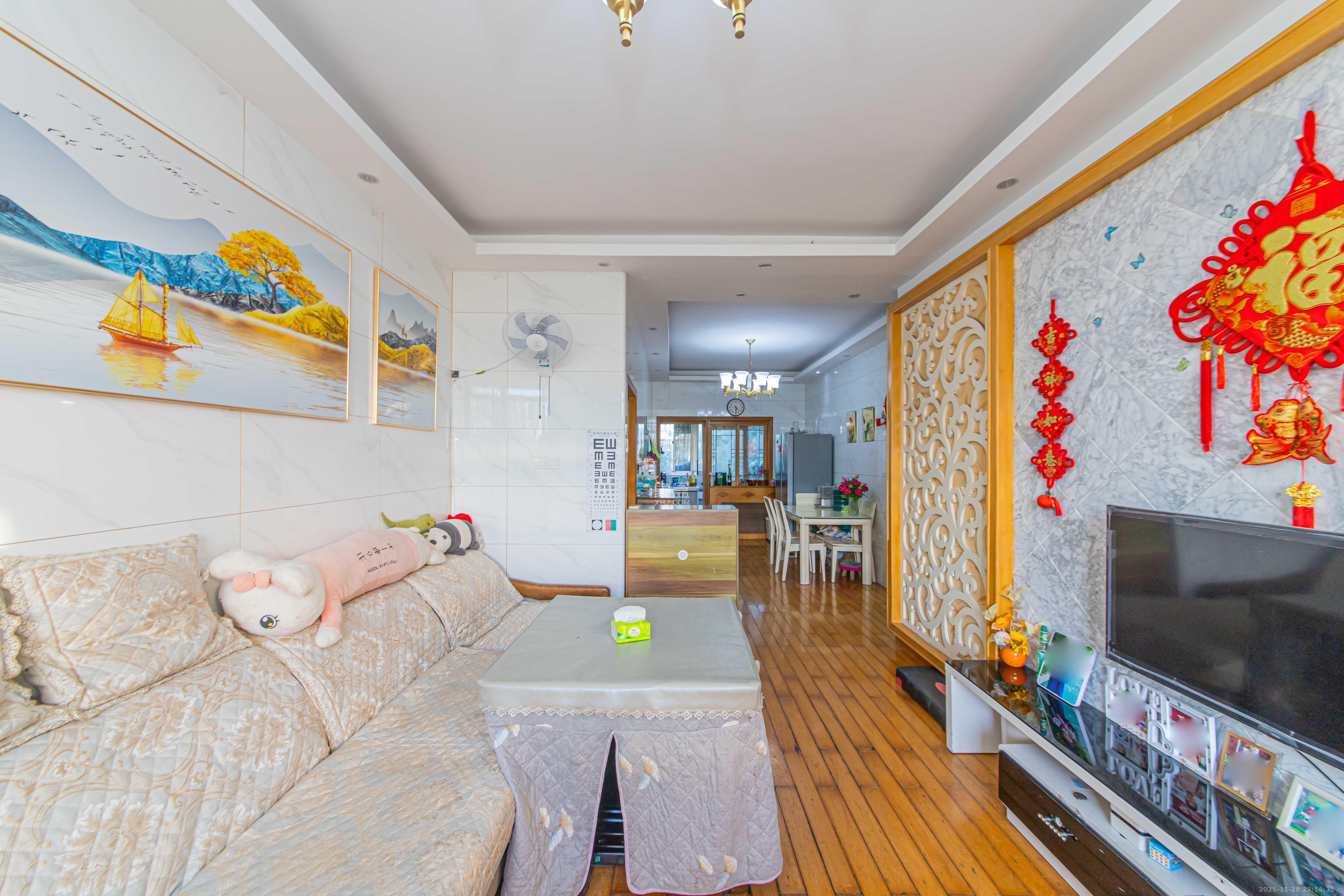 黑石铺路48所家属区(第四十八研究所) 3室2厅2卫 75.0万 黑石铺路48所家属区(第四十八研究所) 3室2厅2卫 75.0万客厅