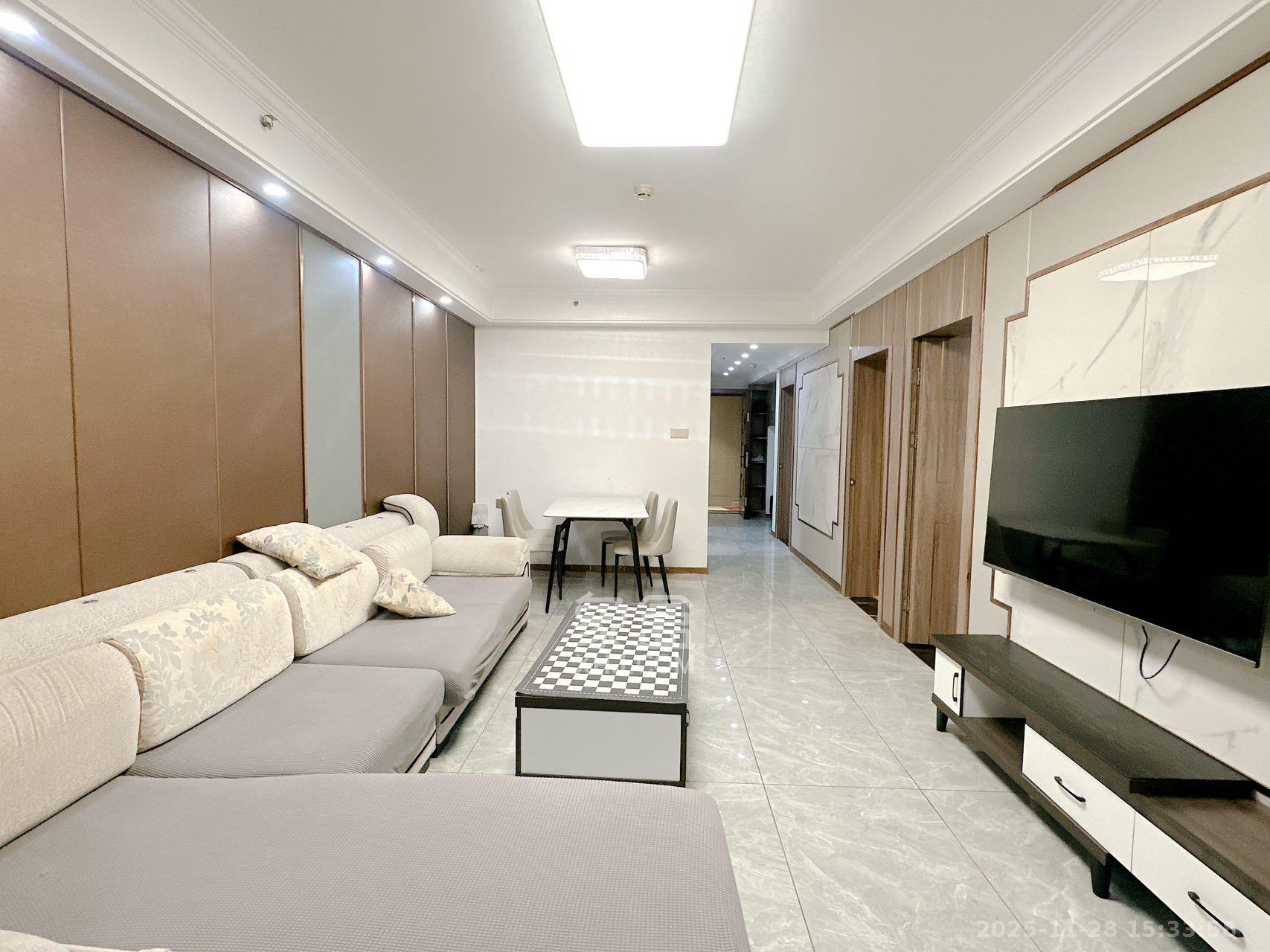 北辰三角洲C2区  3室2厅1卫    3800.0元/月