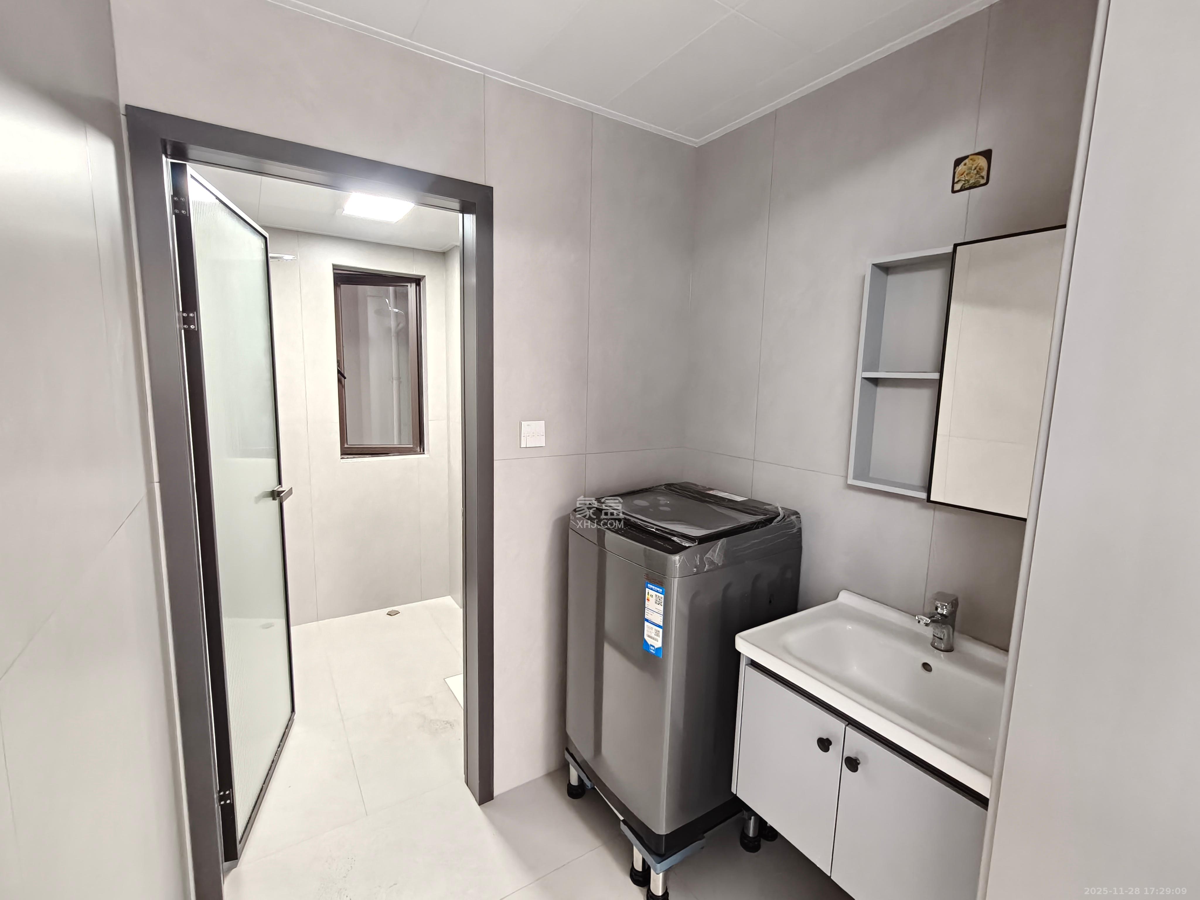 花桥禧新城  2室2厅2卫    2600.0元/月室内图