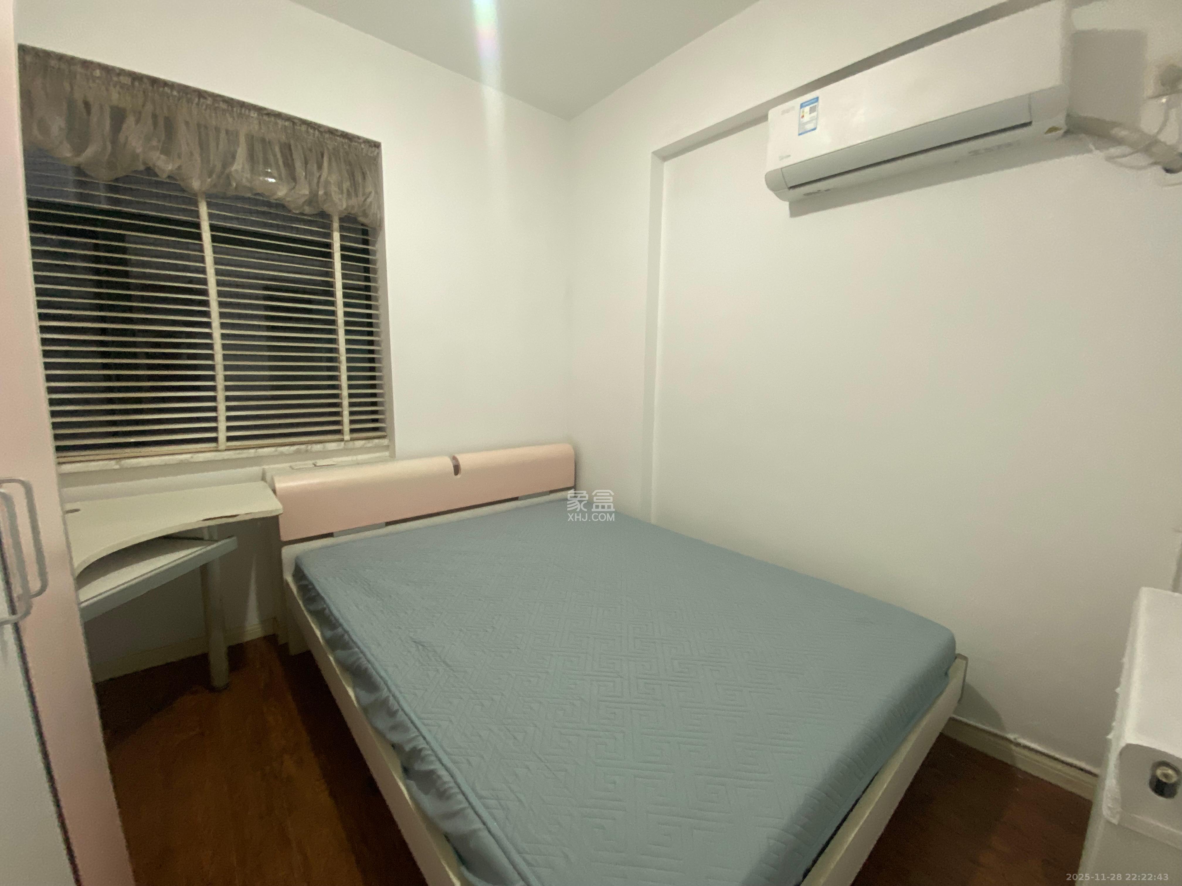 王府花园 3室2厅1卫 3500.0元/月 王府花园 3室2厅1卫 3500.0元/月室内图