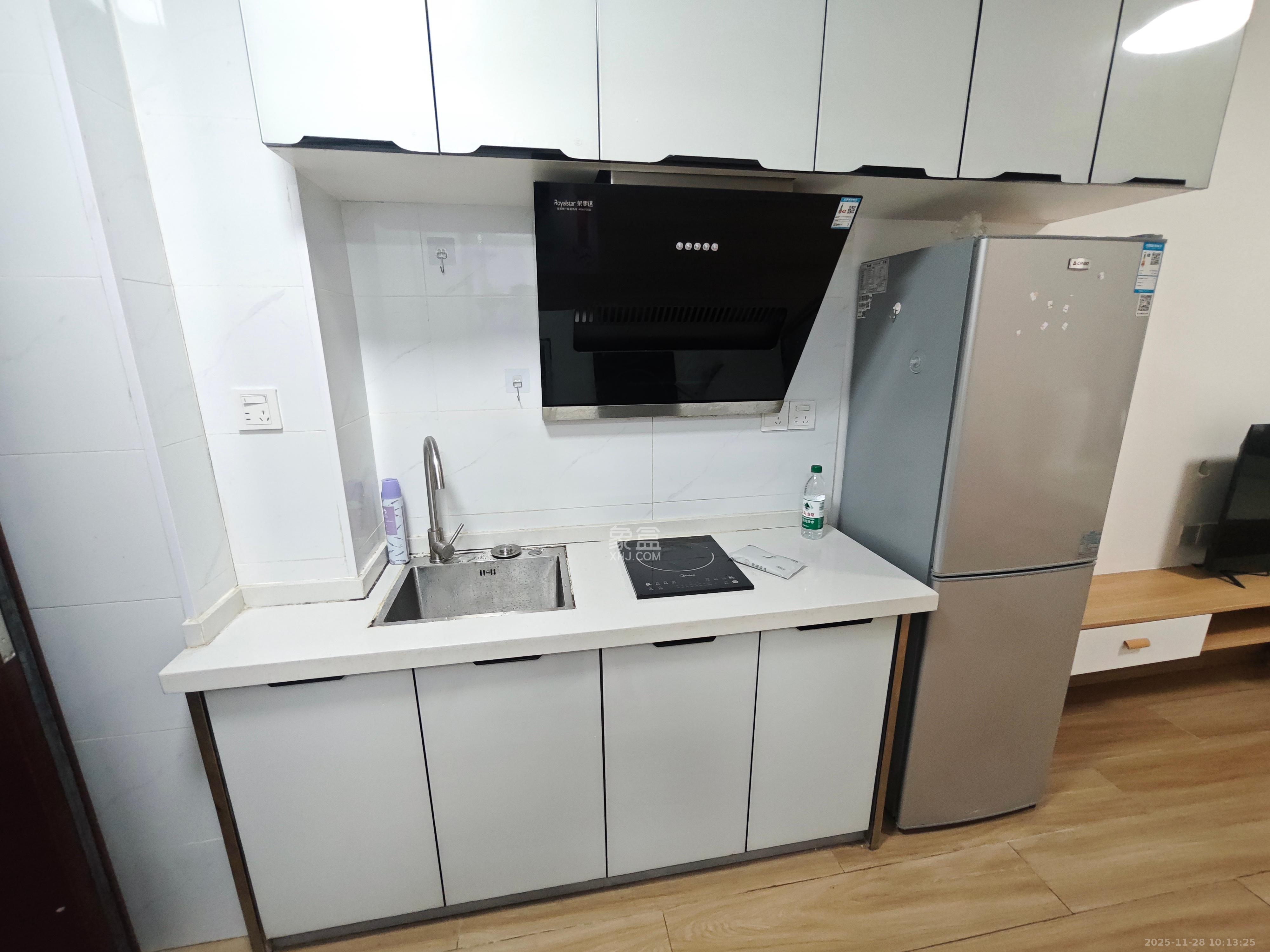 碧桂园城市之光 1室0厅0卫 1400.0元/月 碧桂园城市之光 1室0厅0卫 1400.0元/月室内图