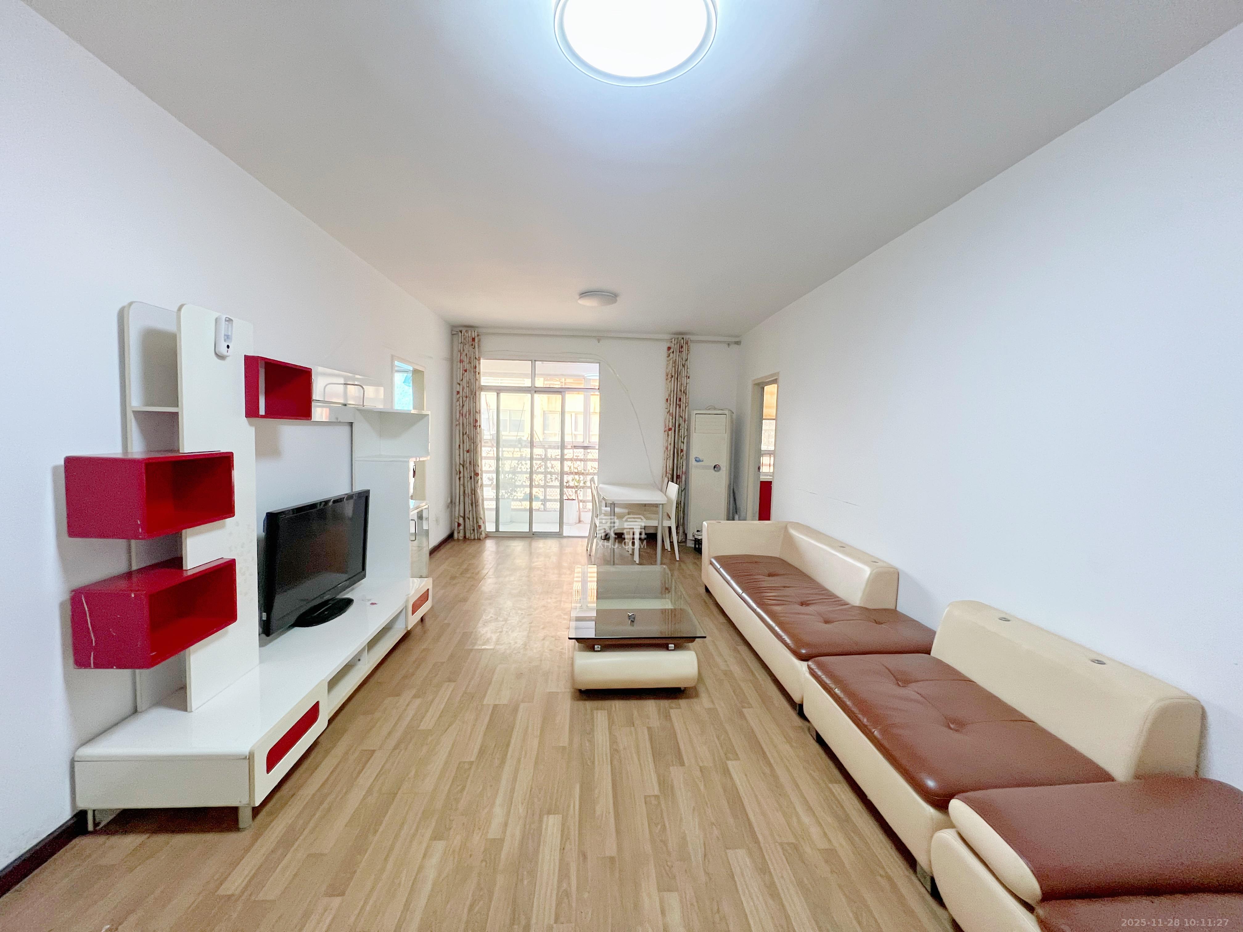 华菱新城地标  2室2厅1卫    1900.0元/月