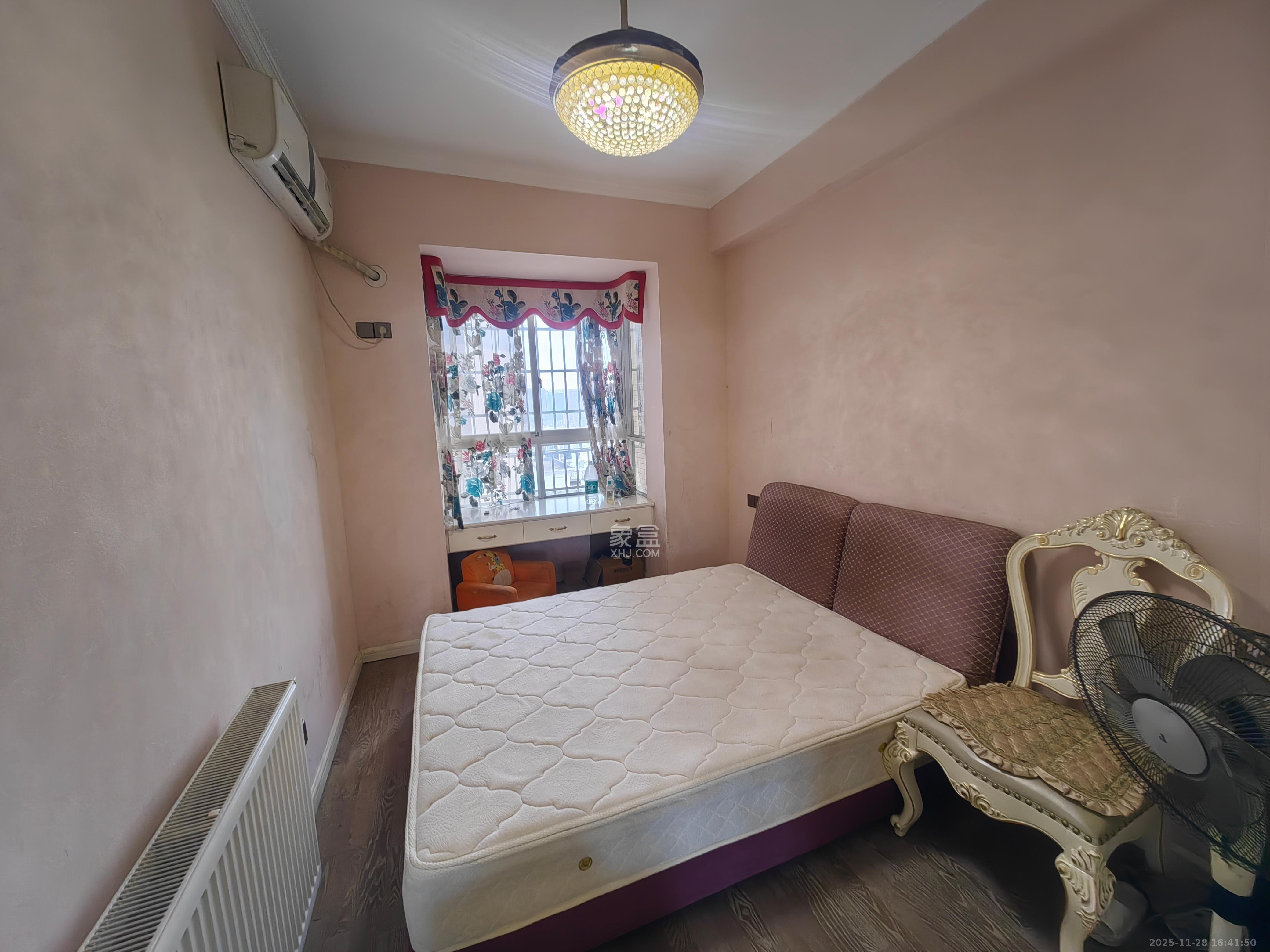 城市山水豪园(山水城市风景) 3室2厅2卫 2800.0元/月 城市山水豪园(山水城市风景) 3室2厅2卫 2800.0元/月室内图