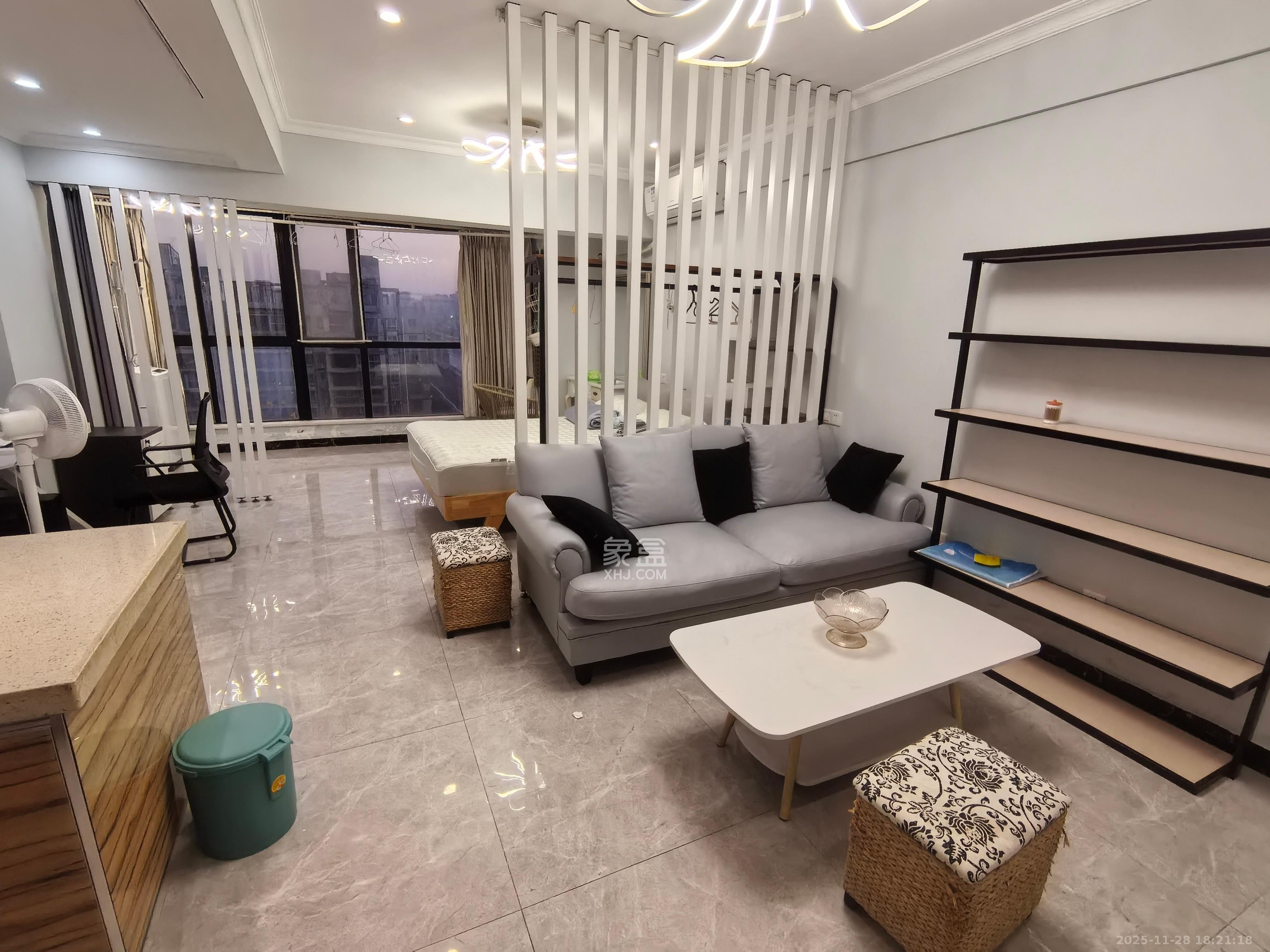 锦泰东环国际  1室1厅1卫    1800.0元/月室内图