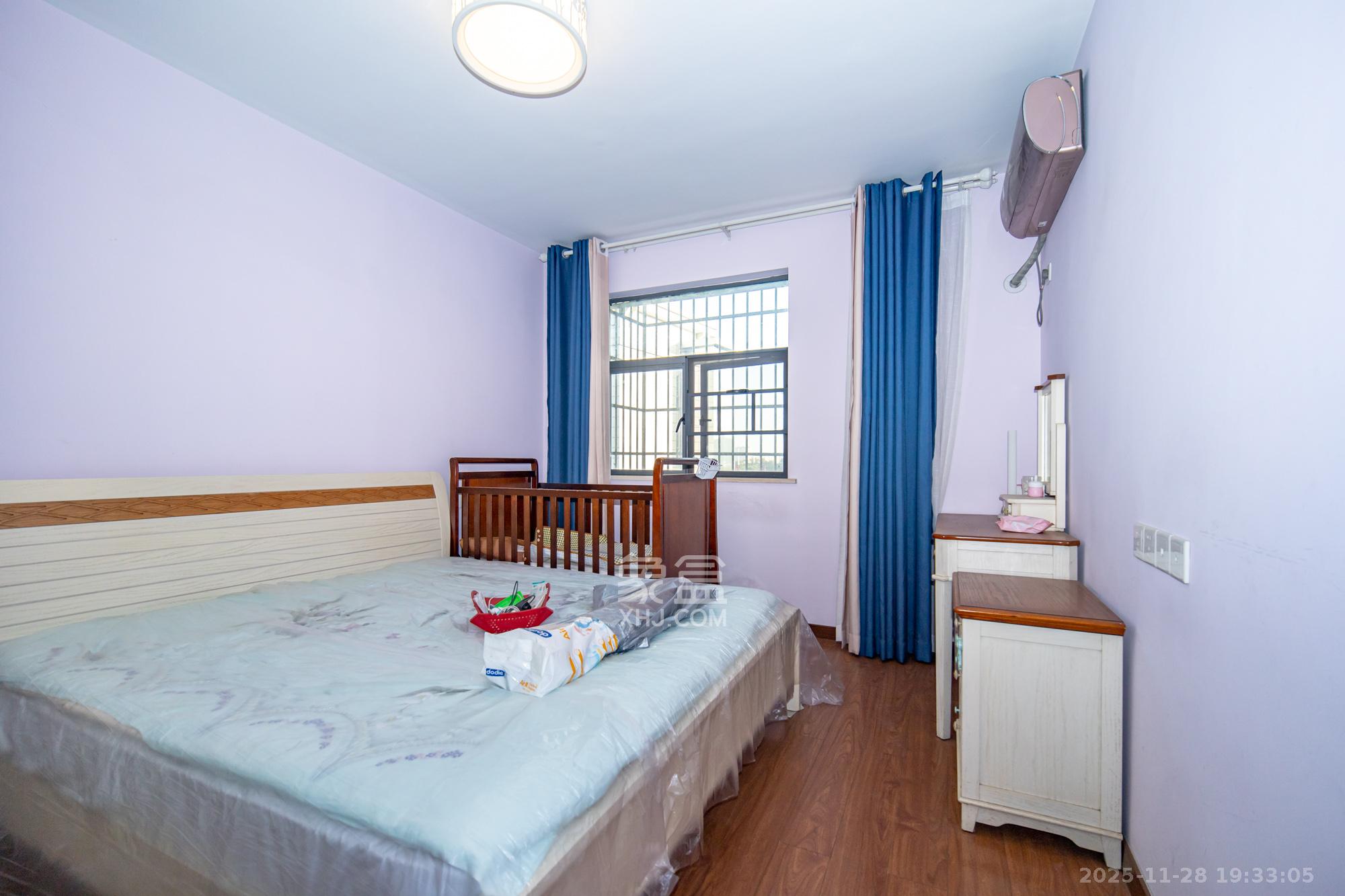 长永佳苑 1室2厅1卫 52.8万 长永佳苑 1室2厅1卫 52.8万卧室