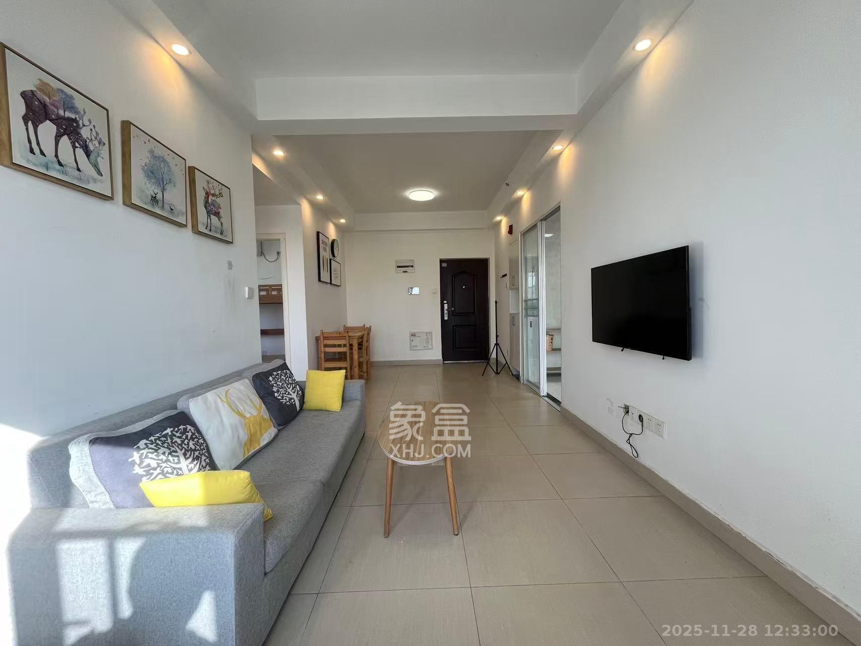 荣悦台  2室2厅1卫    2800.0元/月室内图