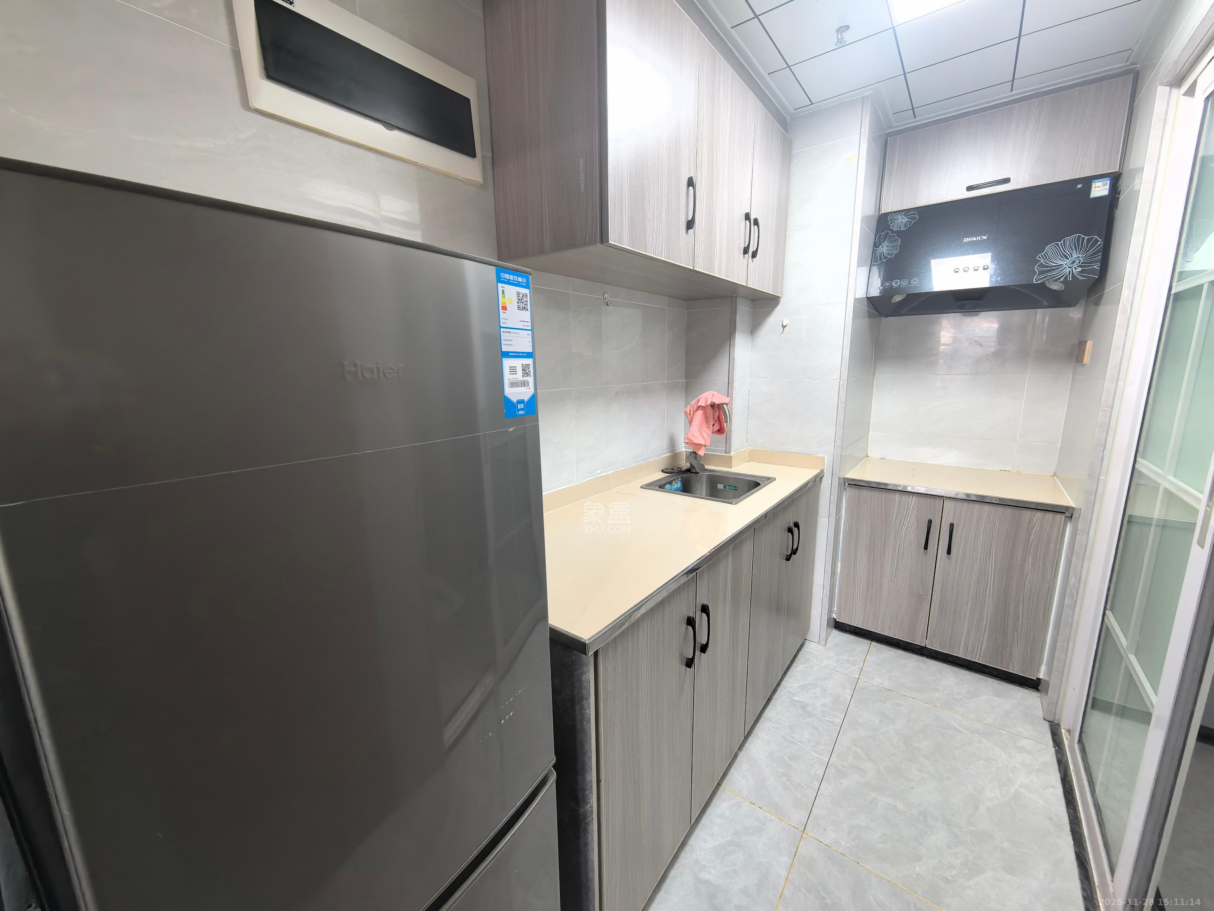 绿洲花园 1室1厅1卫 1600.0元/月 绿洲花园 1室1厅1卫 1600.0元/月室内图