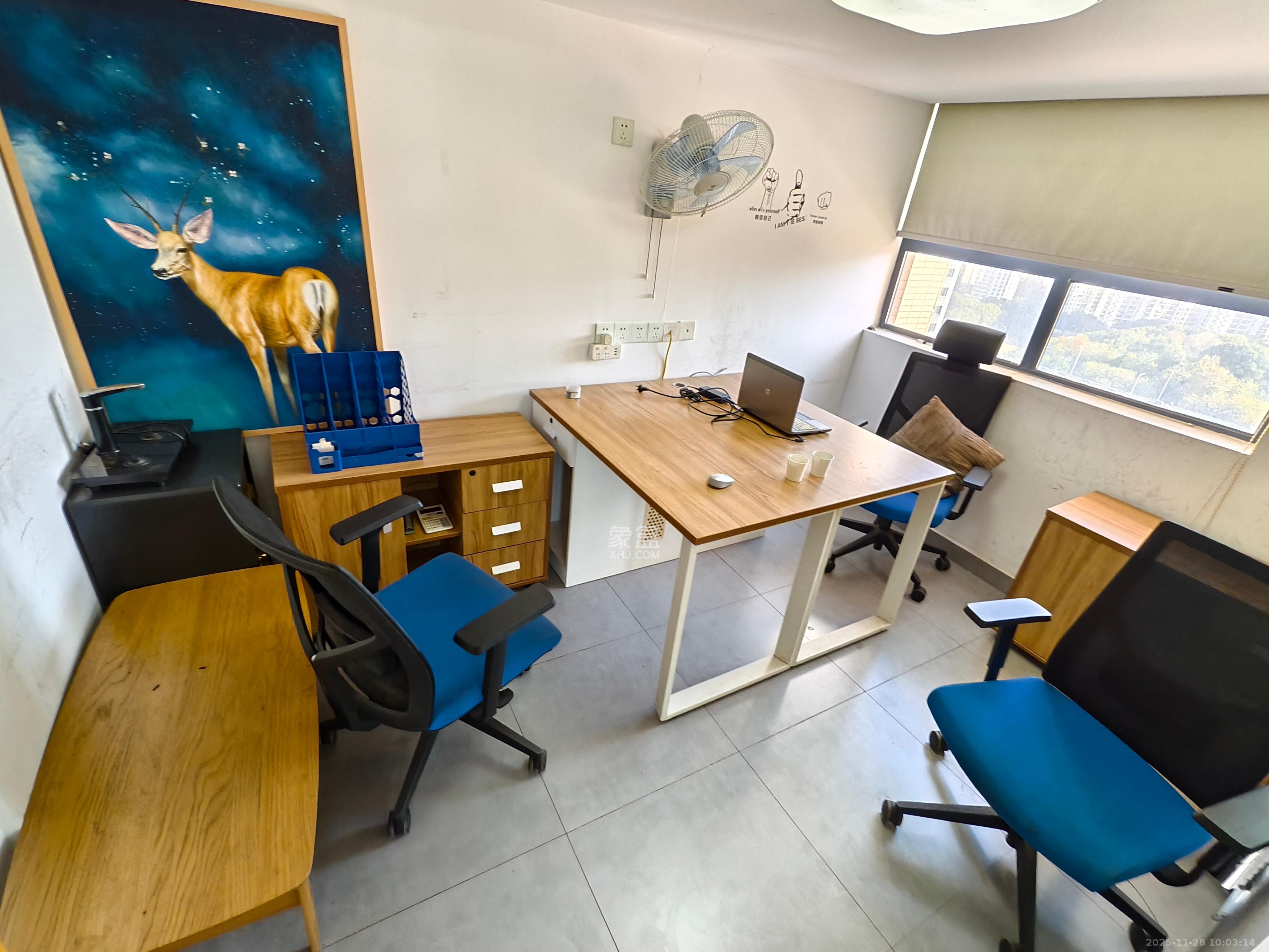 新世界创邸   192.0㎡      9000.0元/月室内图