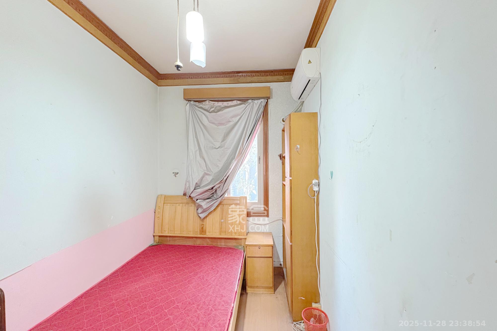 湖南省道路运输管理局 2室1厅1卫 35.0万 湖南省道路运输管理局 2室1厅1卫 35.0万卧室