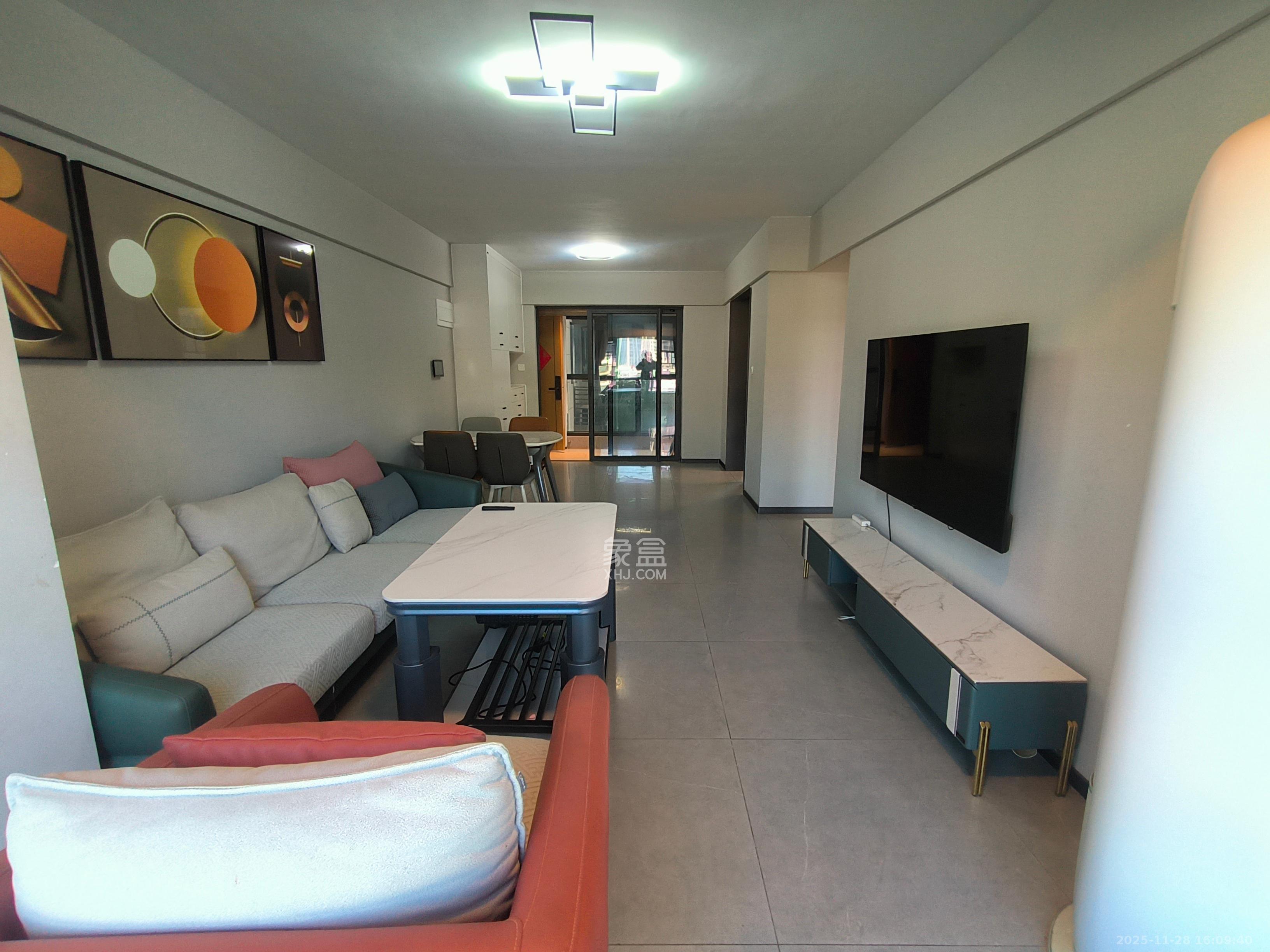 时代倾城.时代遇见  4室2厅2卫    2800.0元/月