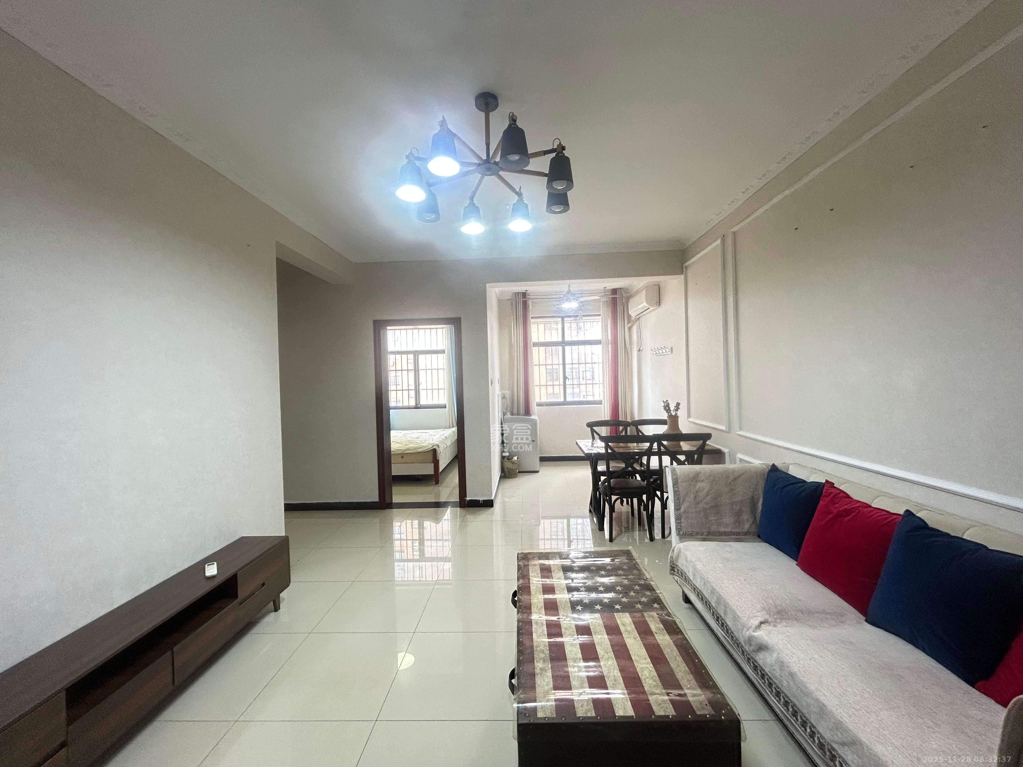 御溪国际 1室2厅1卫 2000.0元/月 御溪国际 1室2厅1卫 2000.0元/月室内图