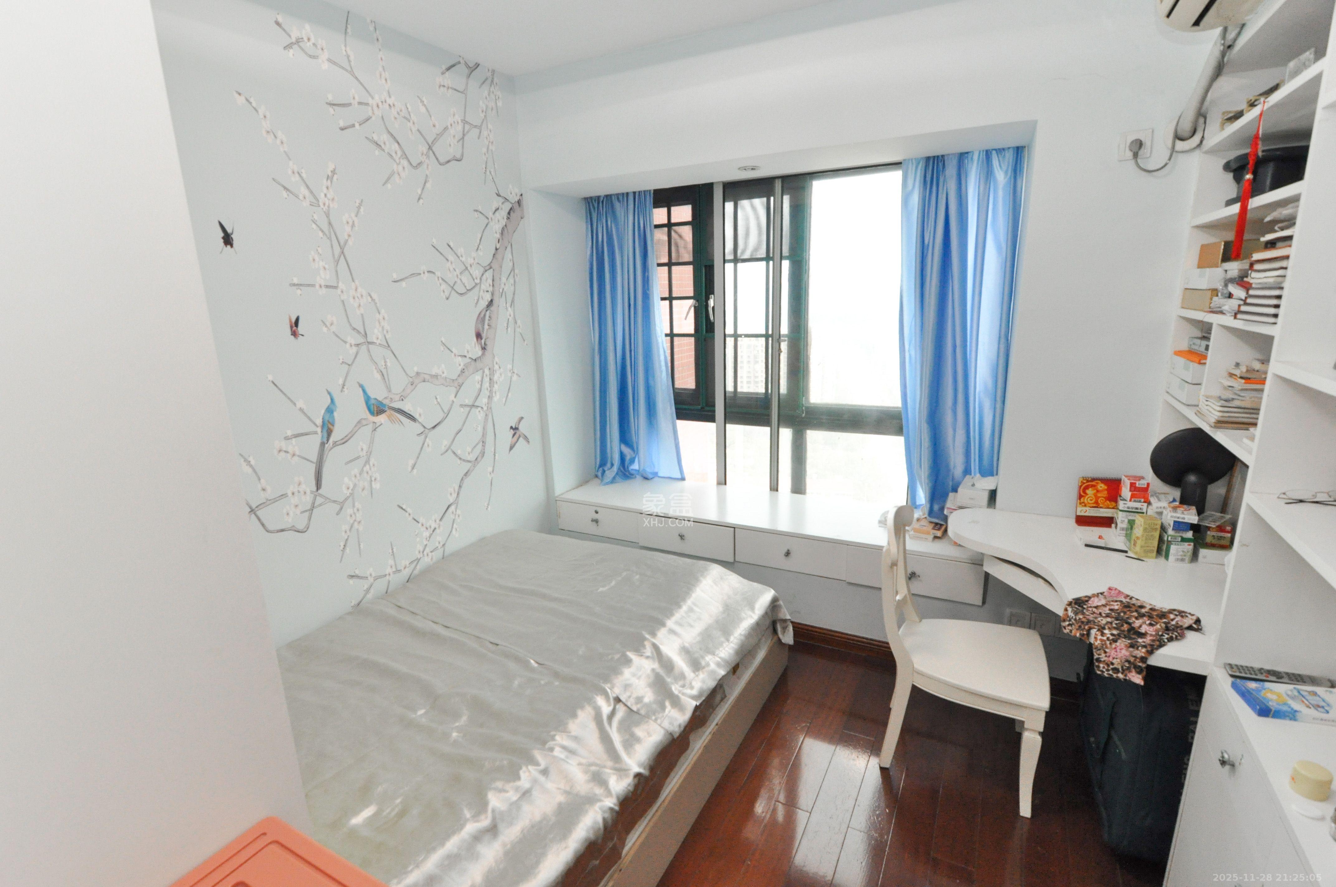 高鑫麓城  3室2厅2卫    2800.0元/月室内图