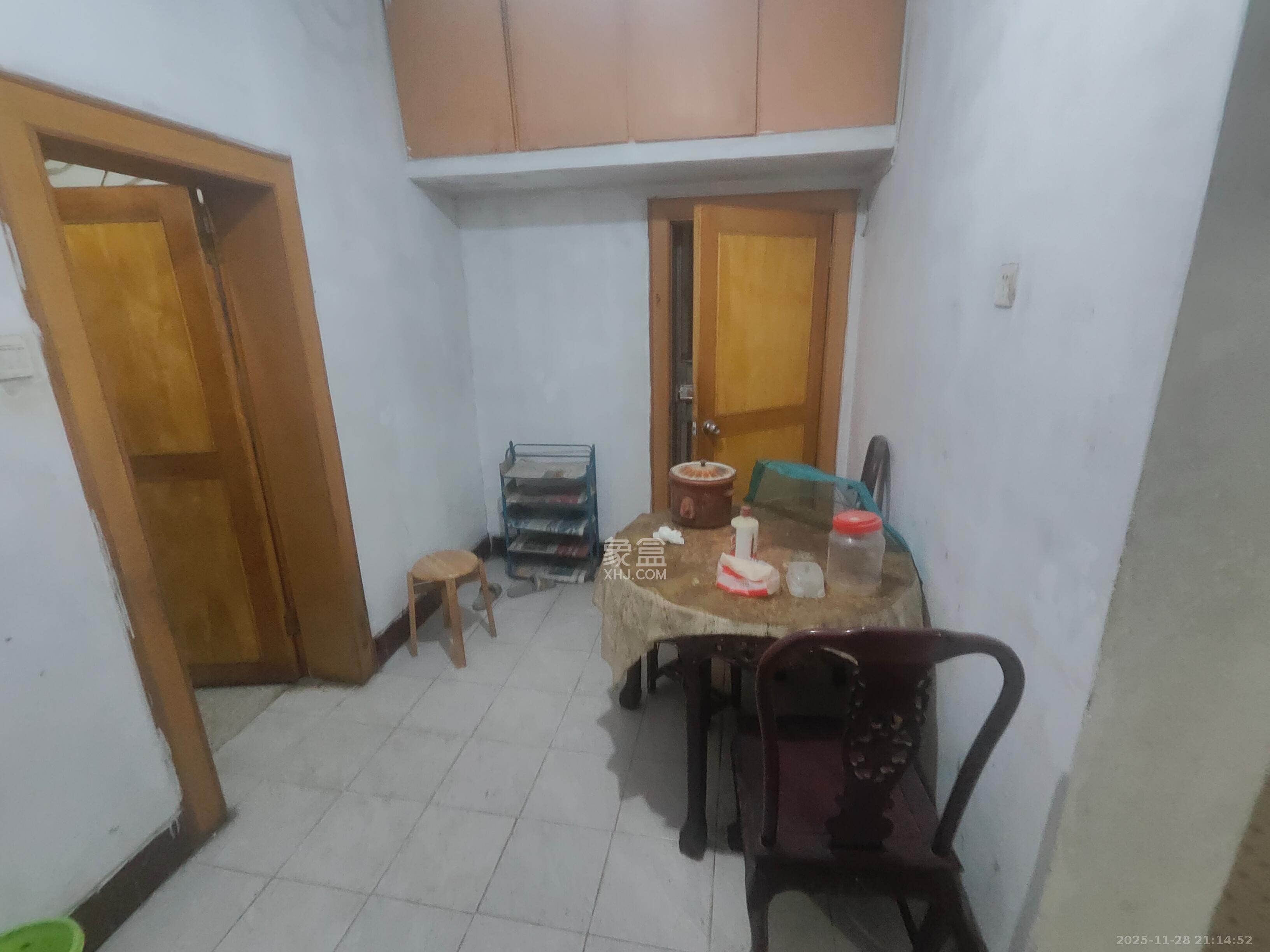 朝阳一、二村  3室1厅1卫    1300.0元/月室内图