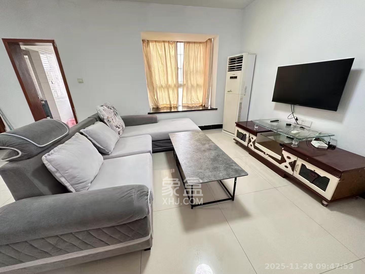 都江新城（都江新苑）  2室1厅1卫    2400.0元/月