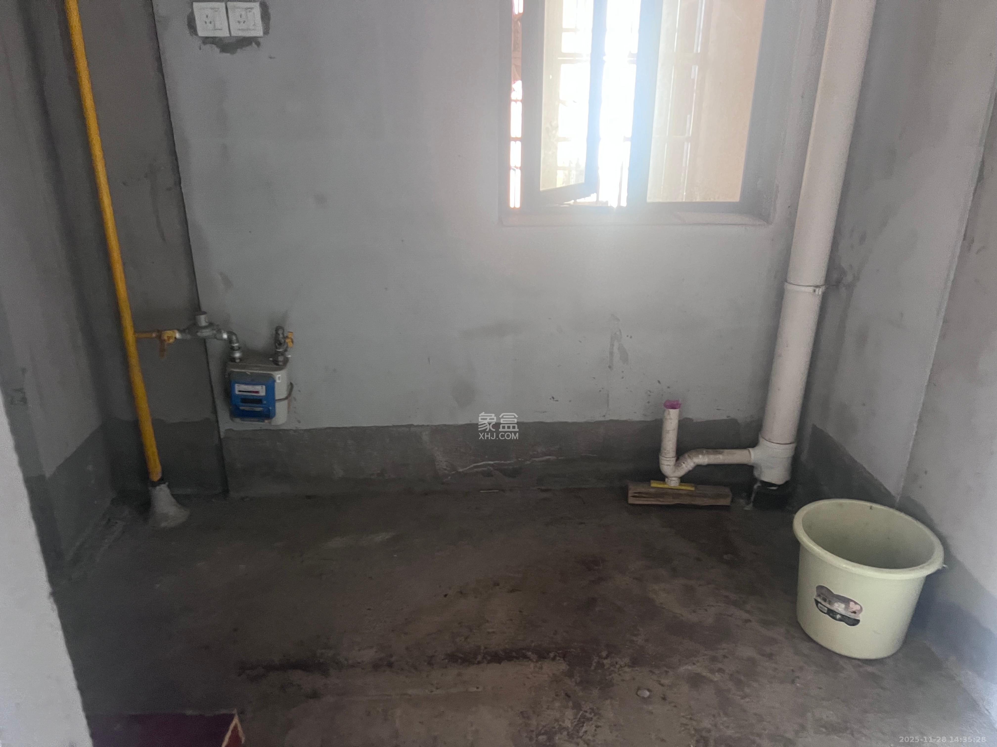 岳华新苑  2室2厅1卫    1500.0元/月室内图