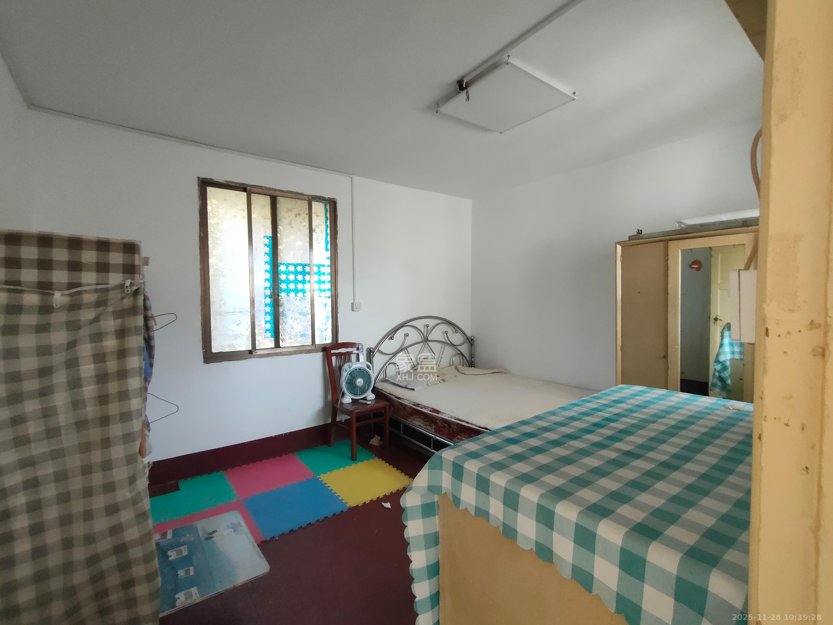 红旗区四片  2室1厅1卫    1200.0元/月