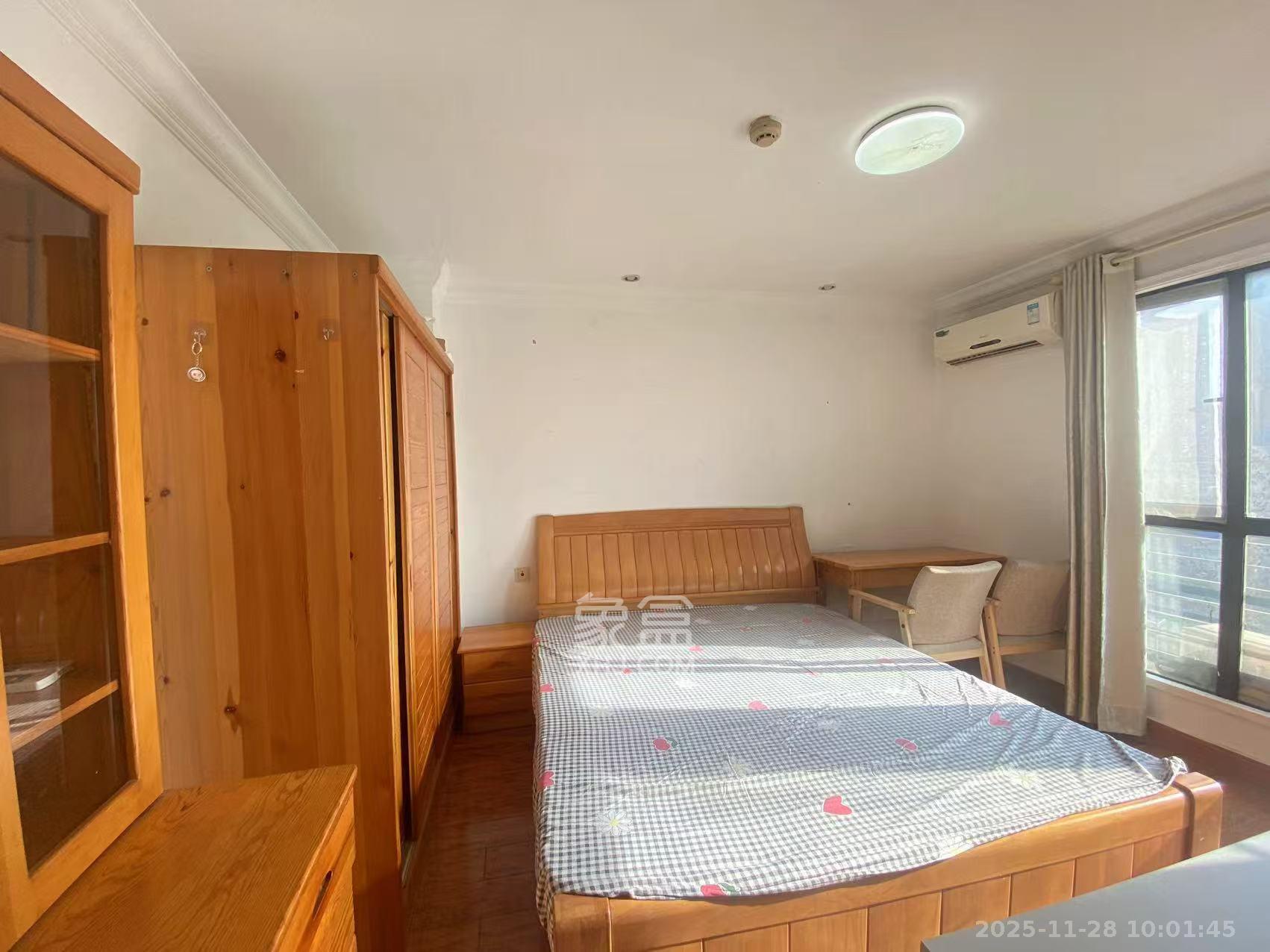 郡原广场 1室1厅1卫 1500.0元/月 郡原广场 1室1厅1卫 1500.0元/月户型图