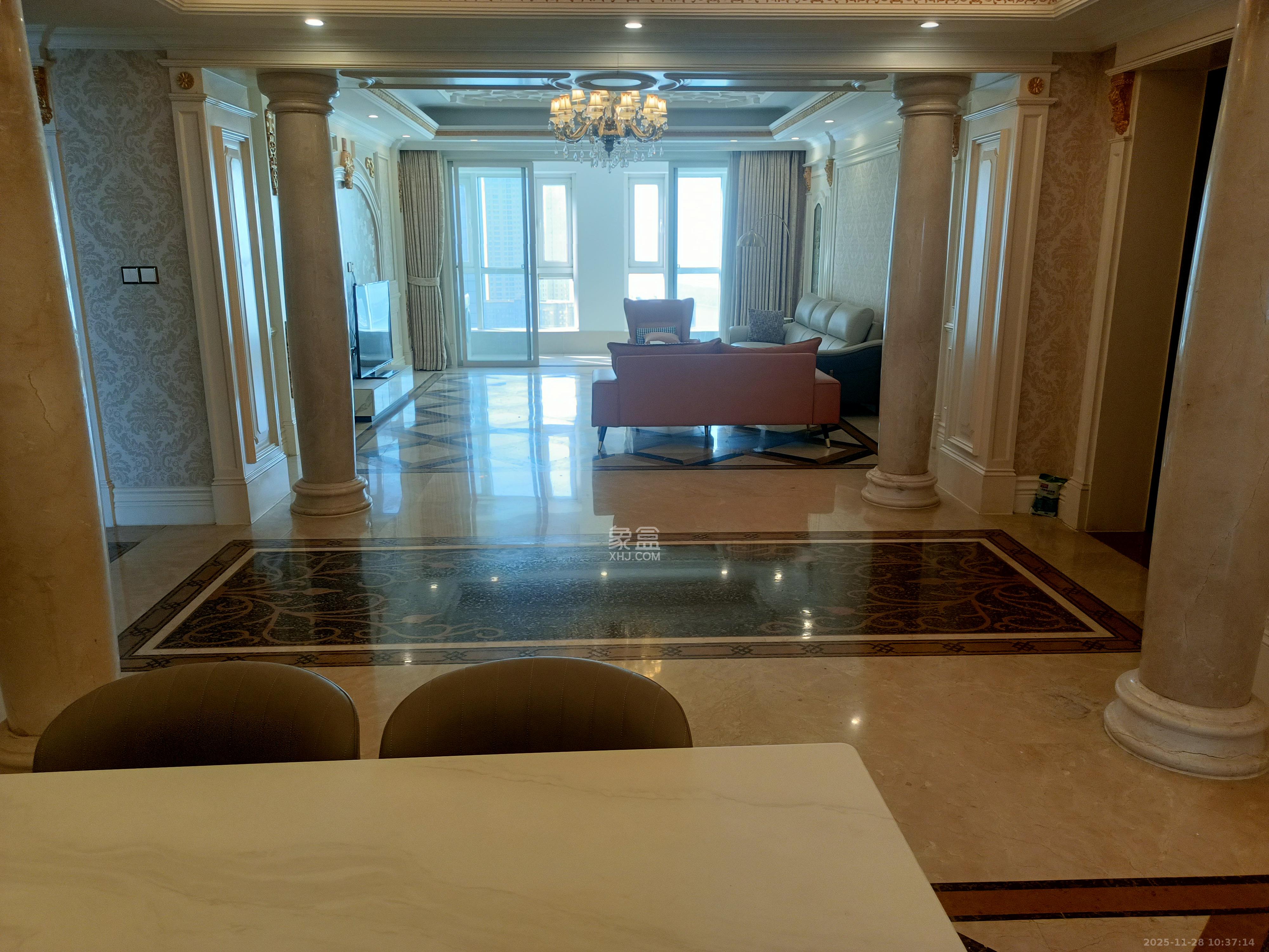 万达公馆 3室2厅4卫 8000.0元/月 万达公馆 3室2厅4卫 8000.0元/月室内图