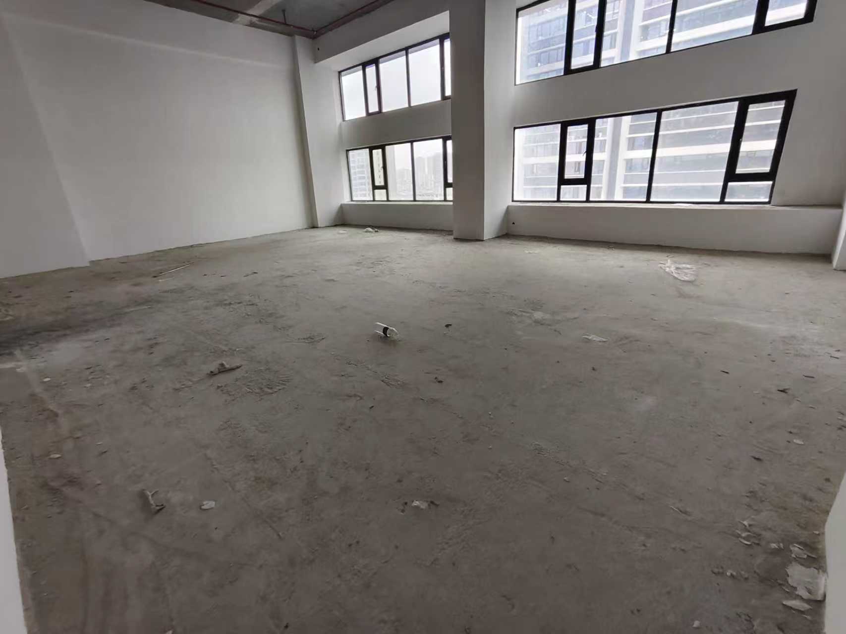 绿地领海广场   150.0㎡      9000.0元/月室内图