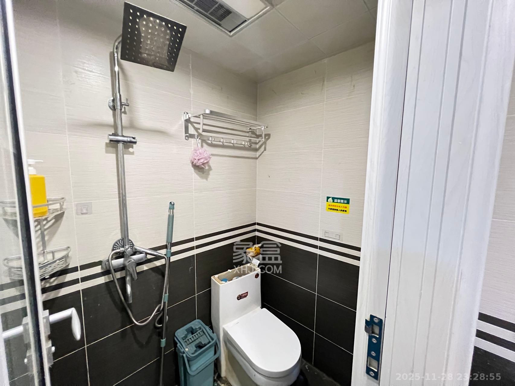 高升时代广场(冠铭商务中心) 1室1厅1卫 1200.0元/月 高升时代广场(冠铭商务中心) 1室1厅1卫 1200.0元/月室内图