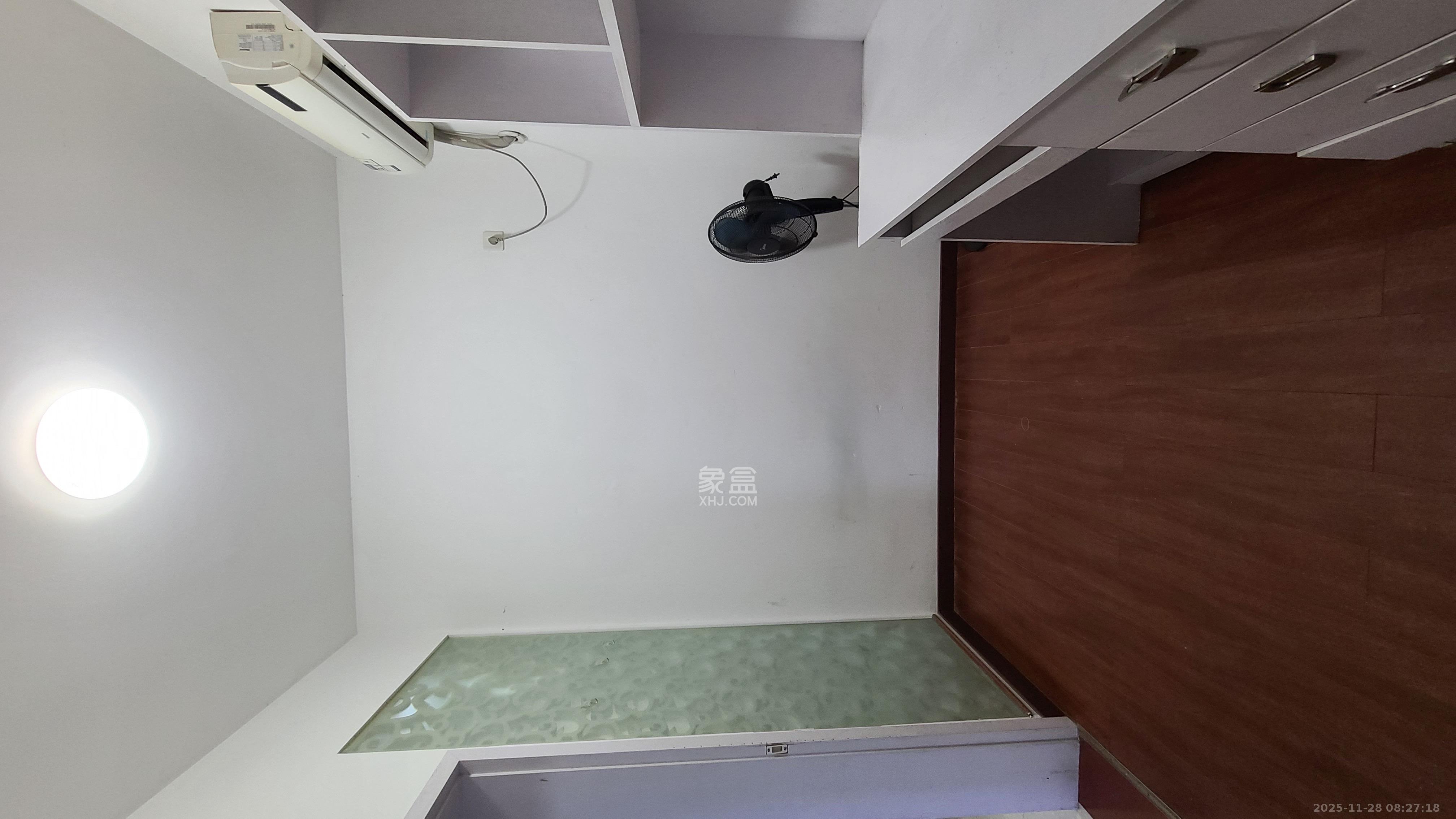 星城书香苑(星城书院) 3室2厅1卫 3000.0元/月 星城书香苑(星城书院) 3室2厅1卫 3000.0元/月室内图