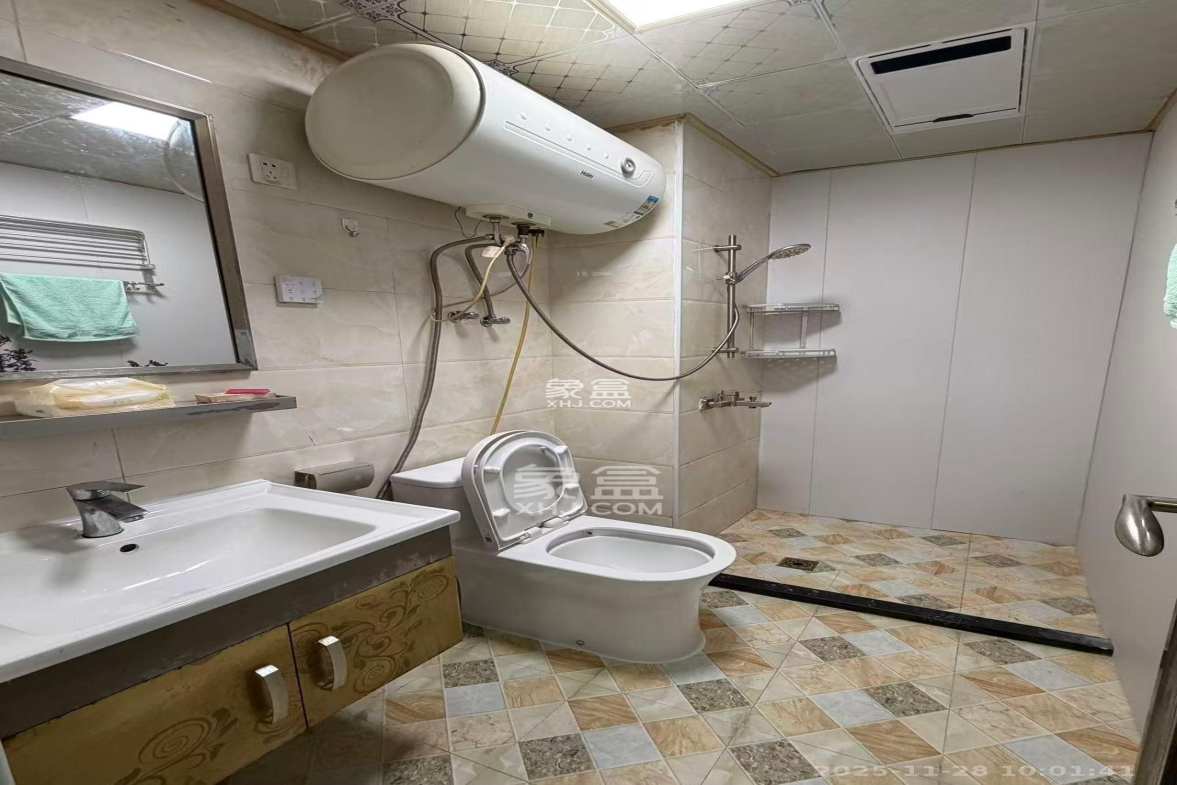 北辰三角洲E3区 1室1厅1卫 2100.0元/月 北辰三角洲E3区 1室1厅1卫 2100.0元/月室内图