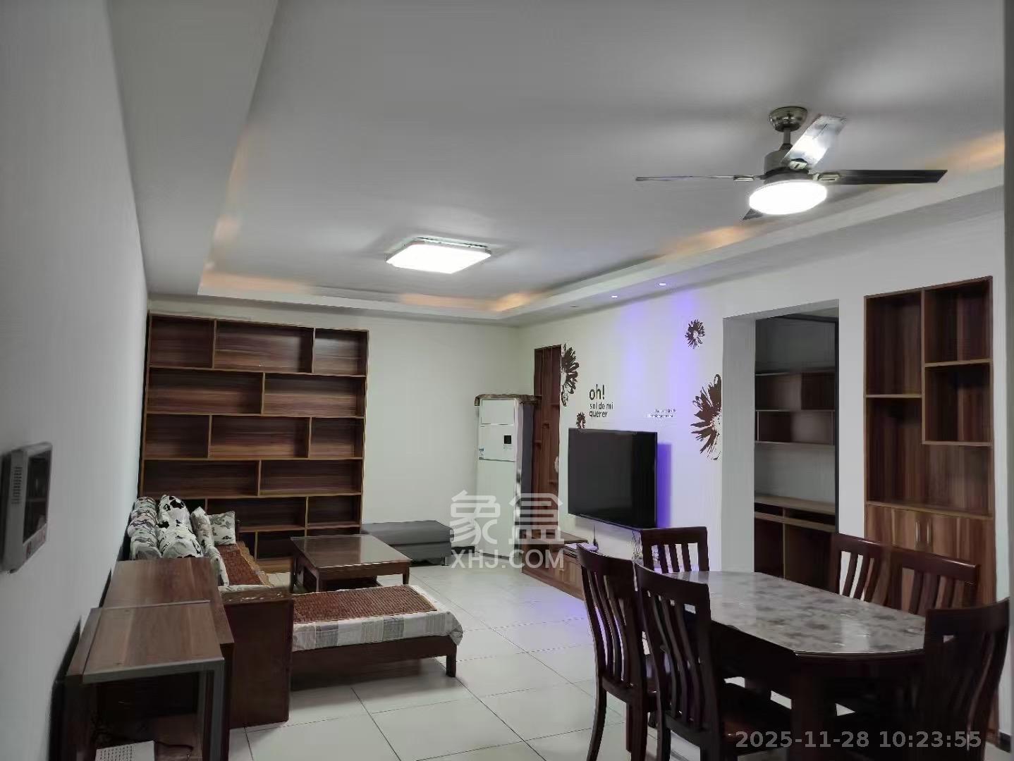 滨江君悦香邸  3室2厅2卫    3000.0元/月