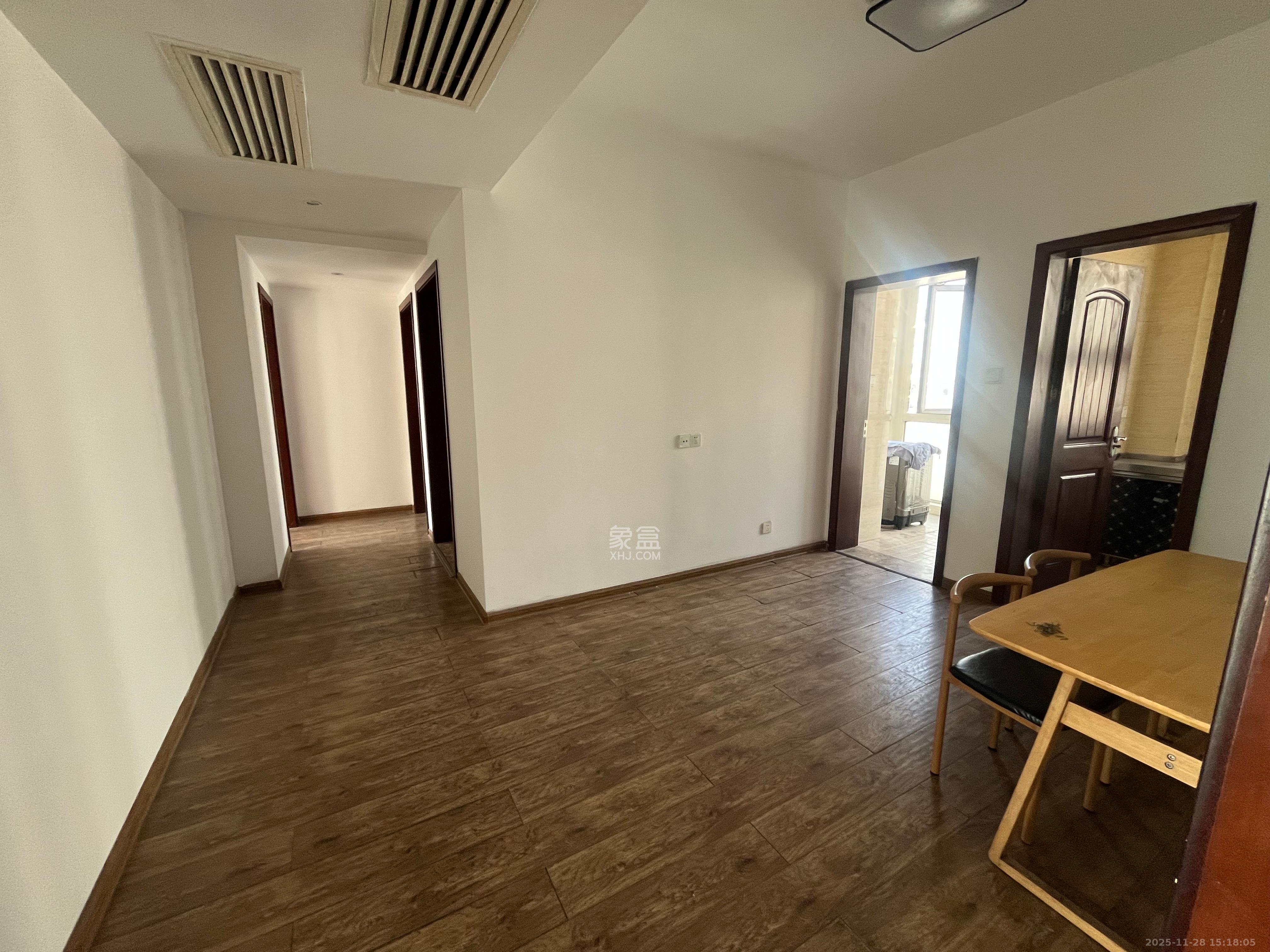 现代雅境园  1室0厅0卫    2800.0元/月