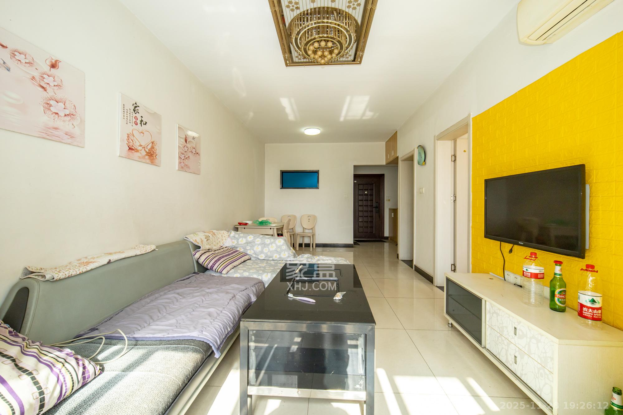 时代星城 2室2厅1卫 46.8万 时代星城 2室2厅1卫 46.8万客厅