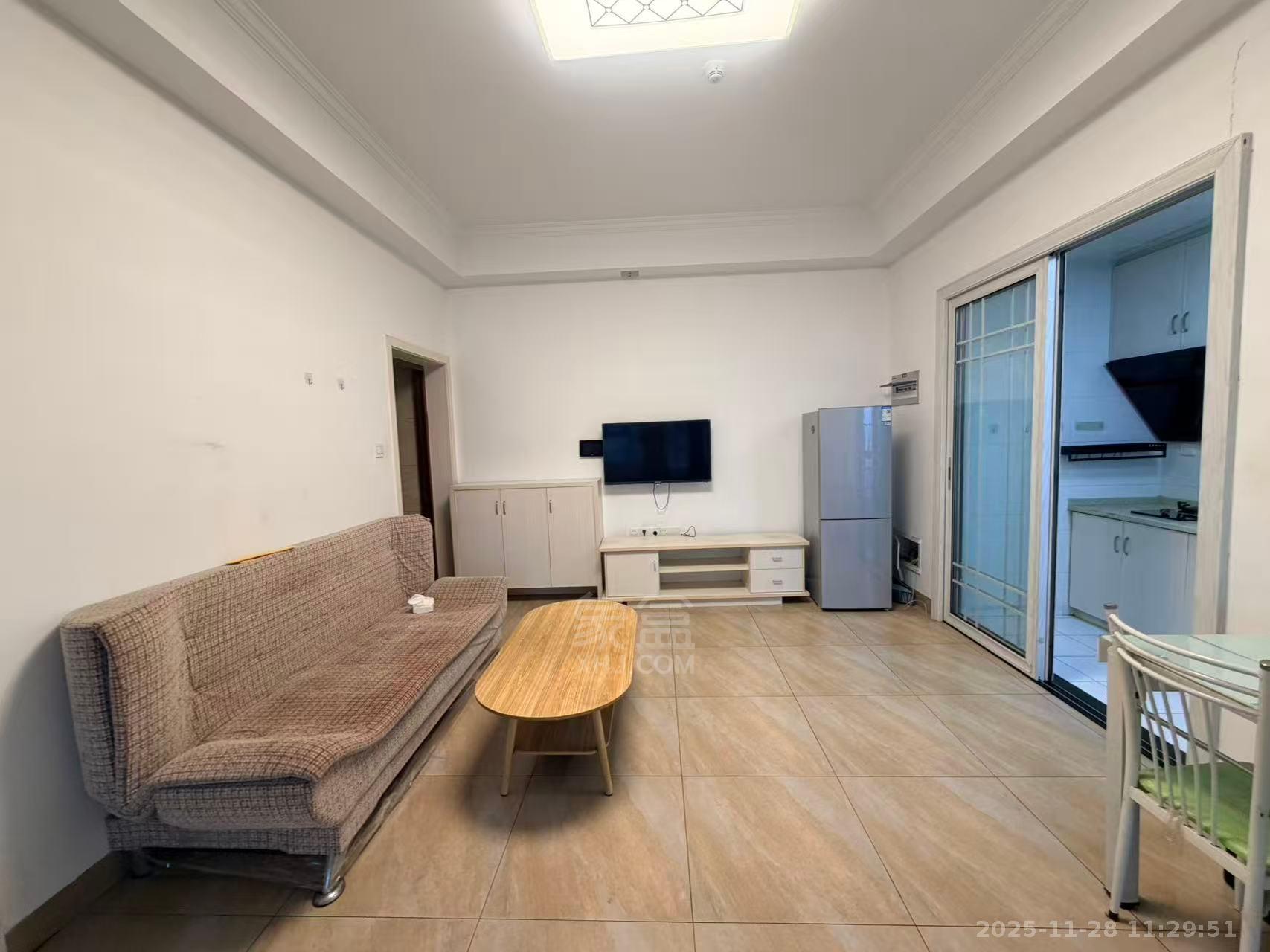 庐山一号 1室1厅1卫 1200.0元/月 庐山一号 1室1厅1卫 1200.0元/月室内图