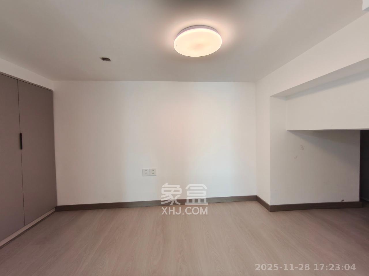 梅溪悦章  1室1厅1卫    1700.0元/月室内图