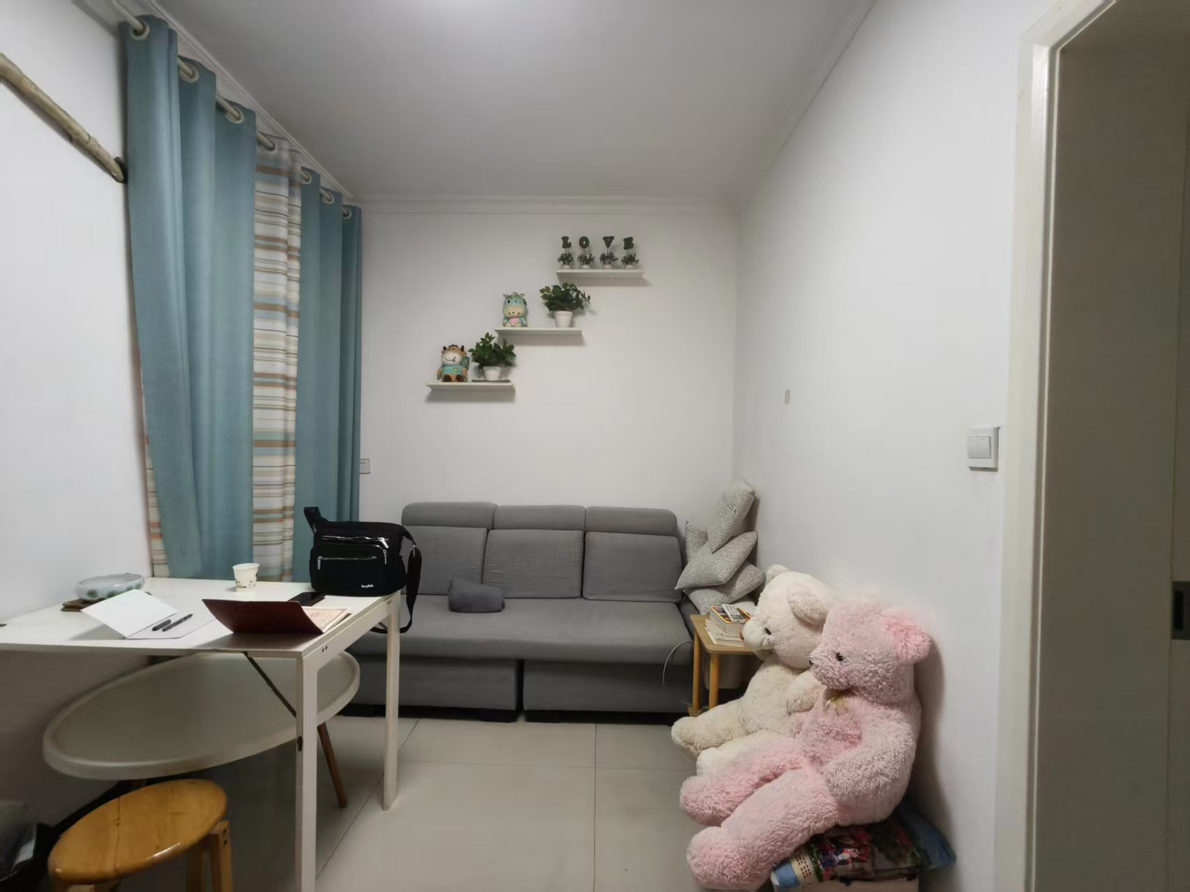 梓园社区(麻纺厂宿舍) 2室1厅1卫 900.0元/月 梓园社区(麻纺厂宿舍) 2室1厅1卫 900.0元/月室内图