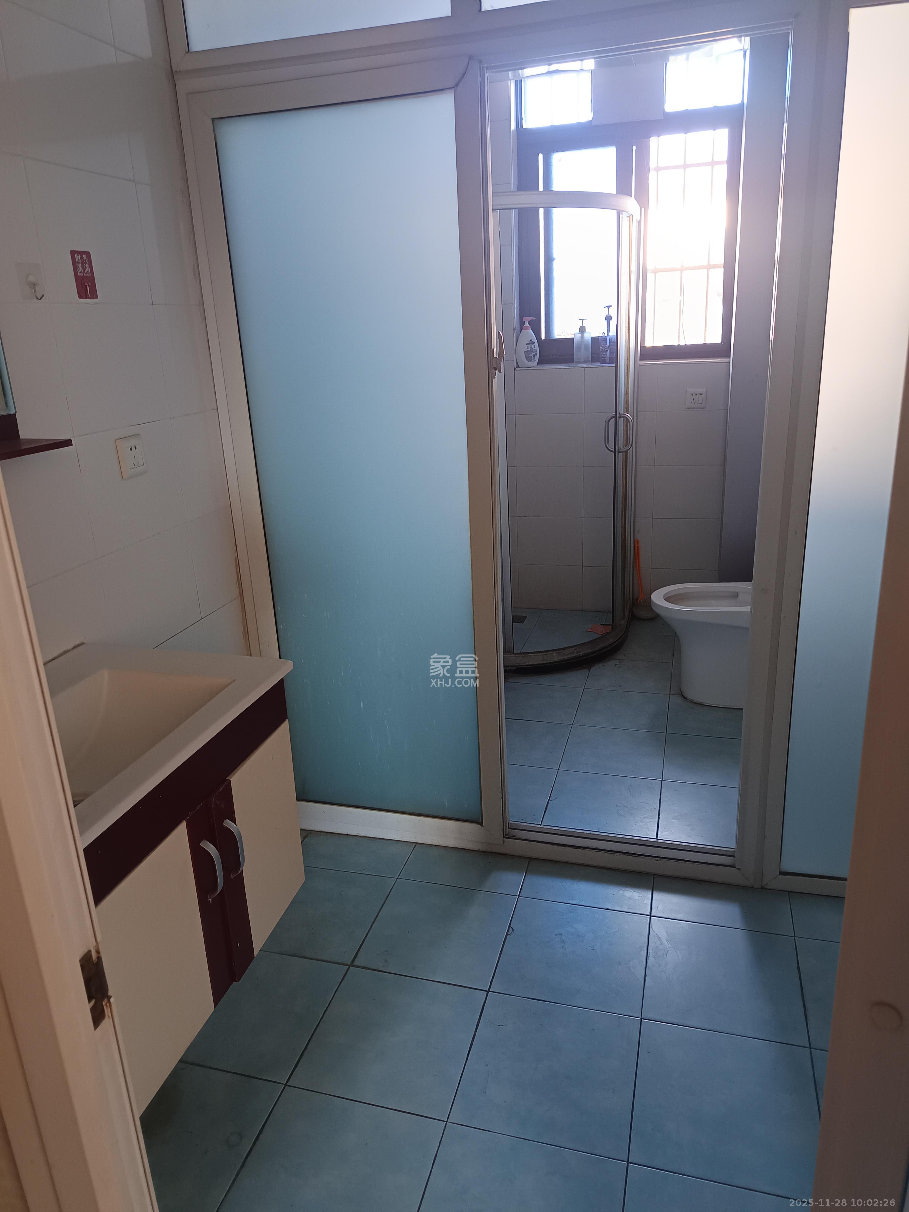 中联科技园 3室2厅1卫 2100.0元/月 中联科技园 3室2厅1卫 2100.0元/月室内图