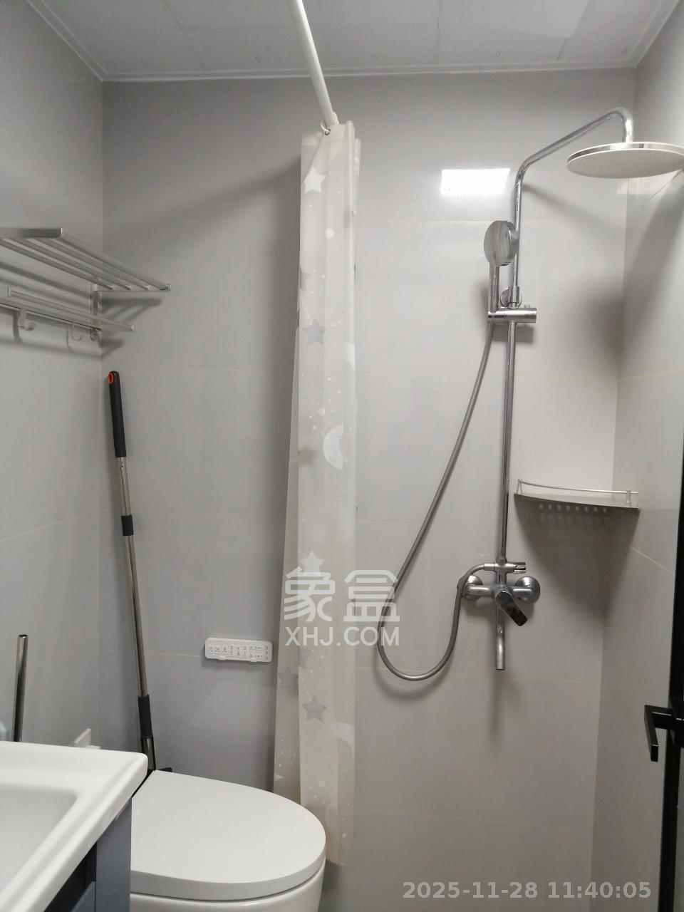 鄱阳汇金中心 1室0厅0卫 1600.0元/月 鄱阳汇金中心 1室0厅0卫 1600.0元/月室内图