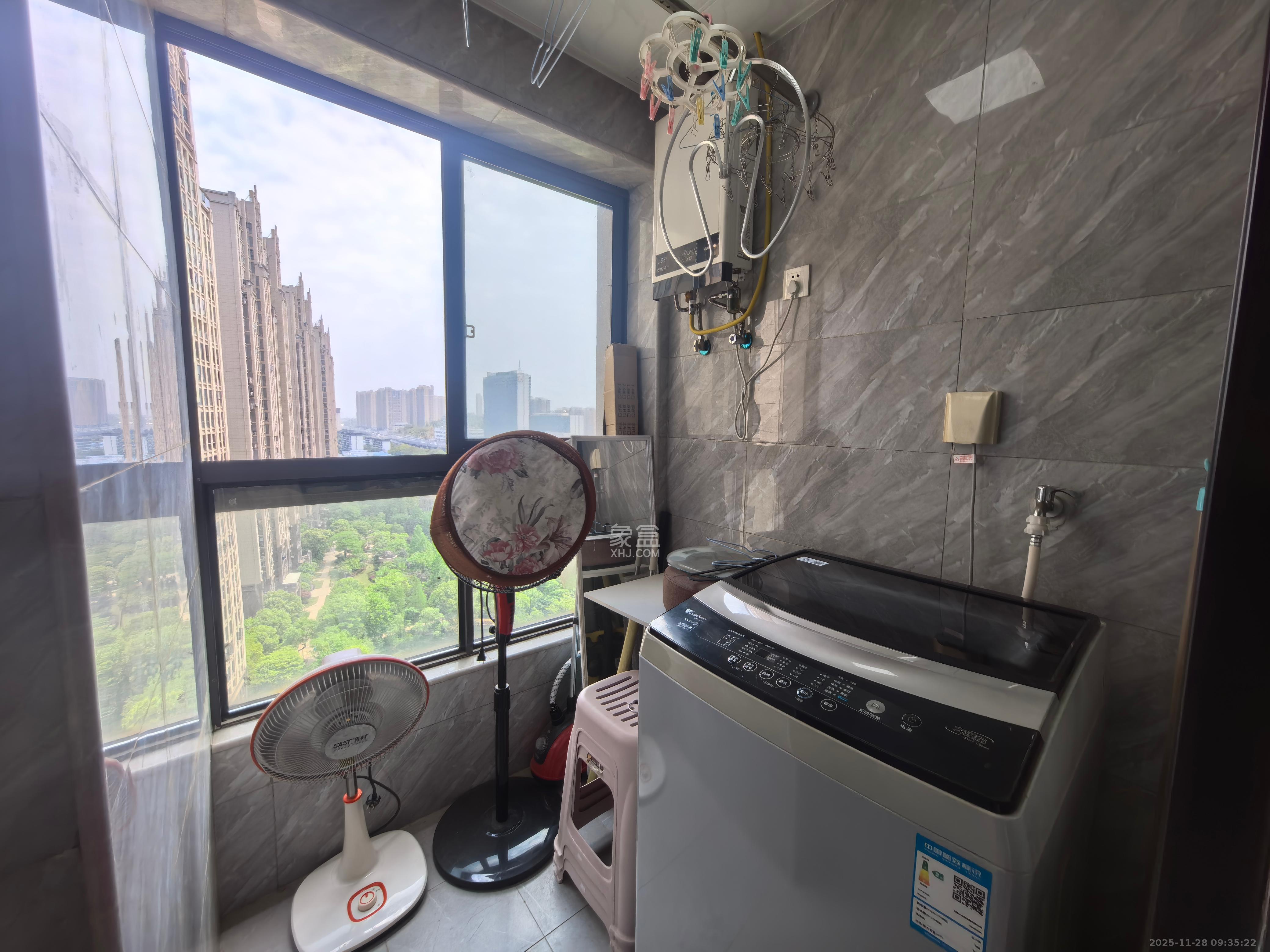 美洲故事高层 1室1厅1卫 2100.0元/月 美洲故事高层 1室1厅1卫 2100.0元/月室内图