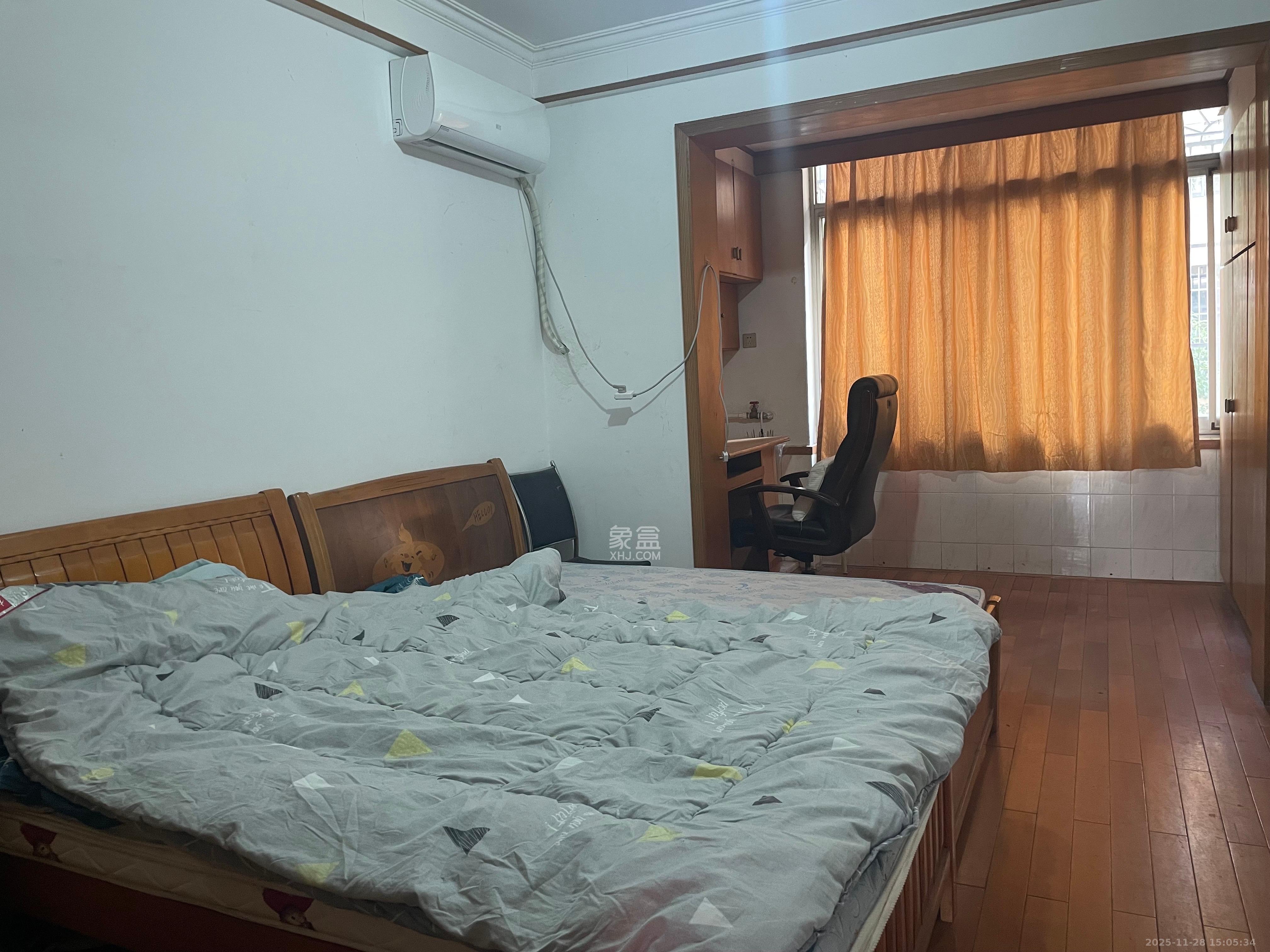 国税总局雨花区第二税务所宿舍 3室2厅2卫 2600.0元/月 国税总局雨花区第二税务所宿舍 3室2厅2卫 2600.0元/月室内图