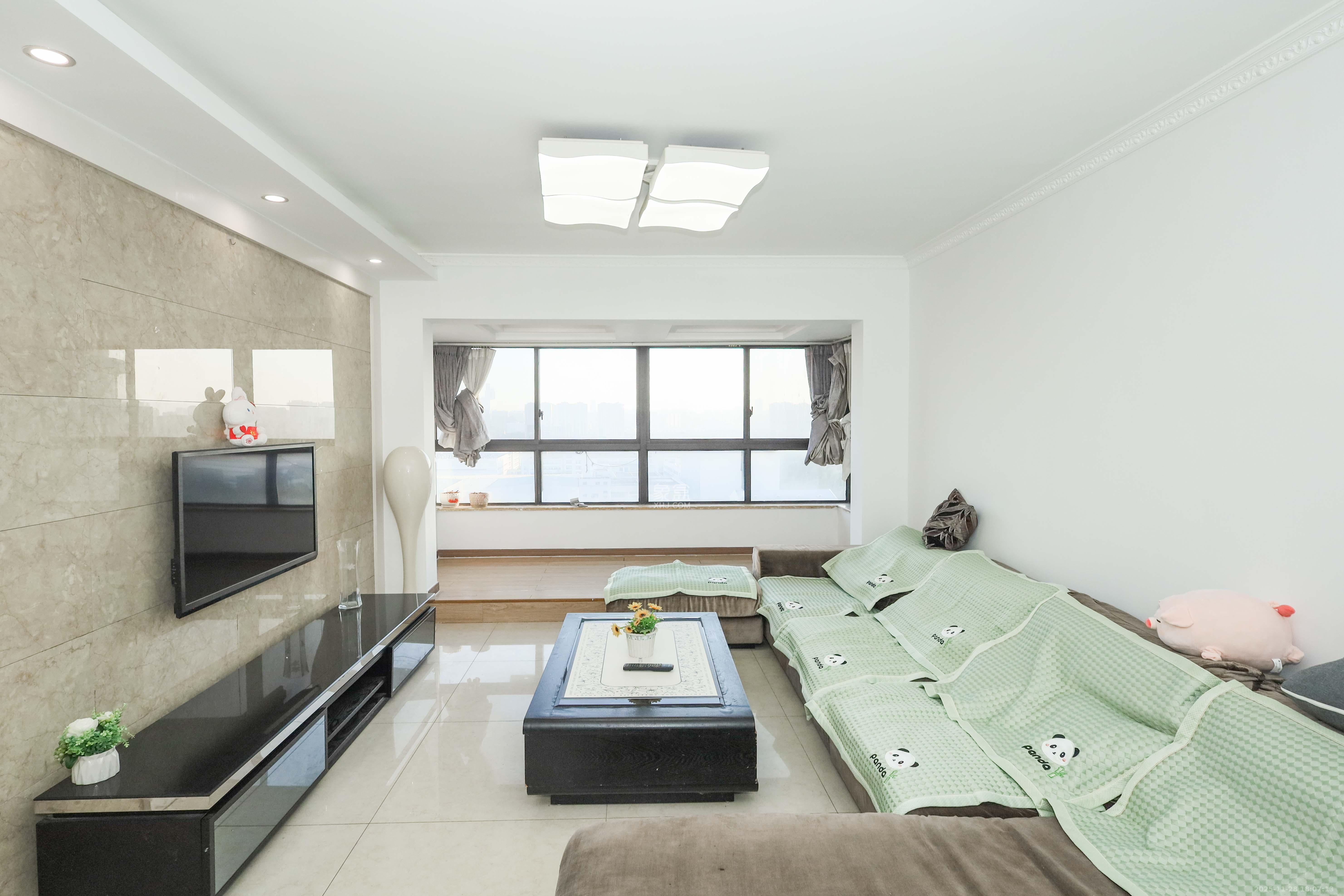 保利麓谷林语F区  3室2厅1卫    85.0万