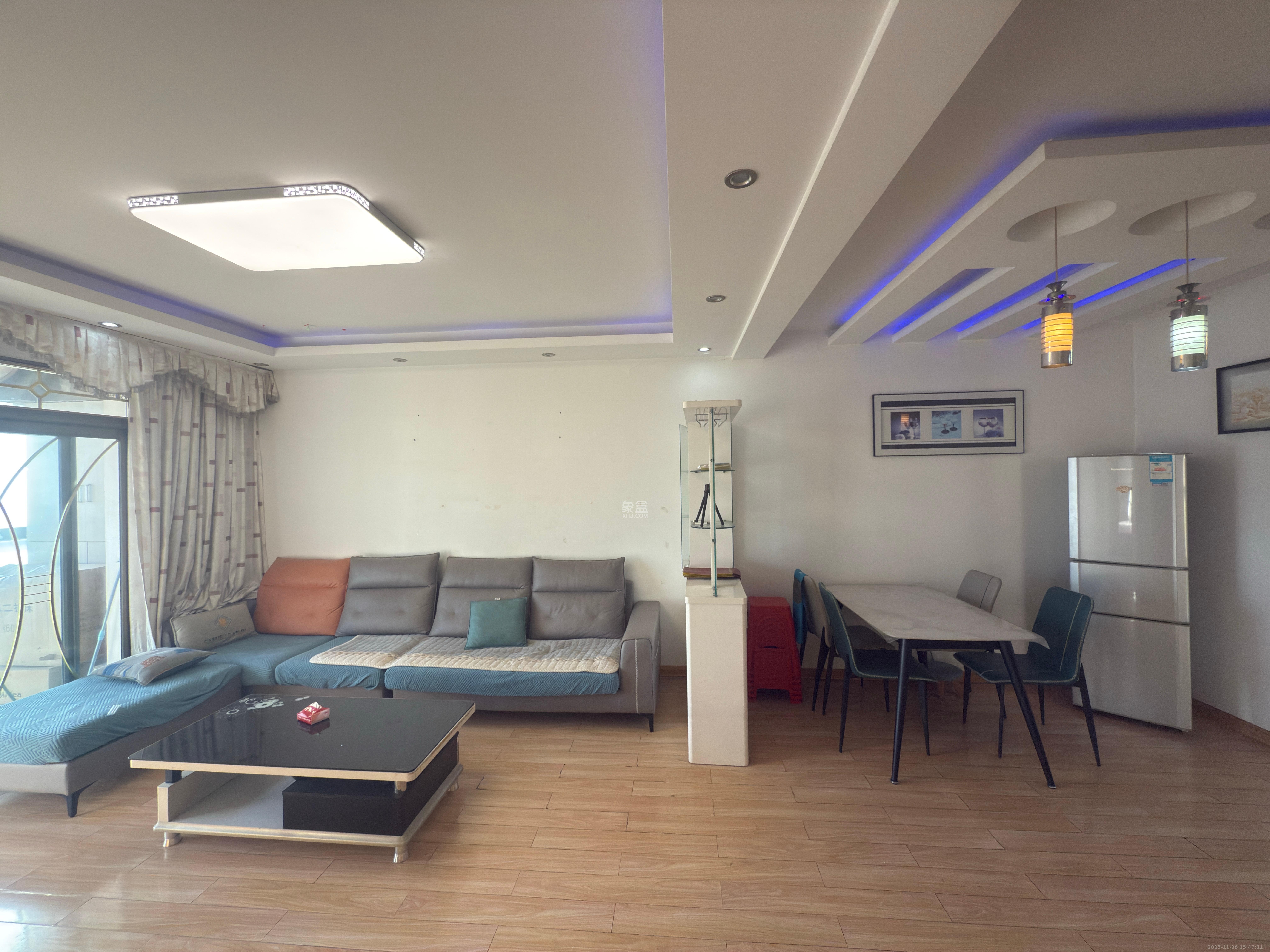 锦湘国际星城三期（锦绣苑）  2室1厅1卫    2300.0元/月室内图