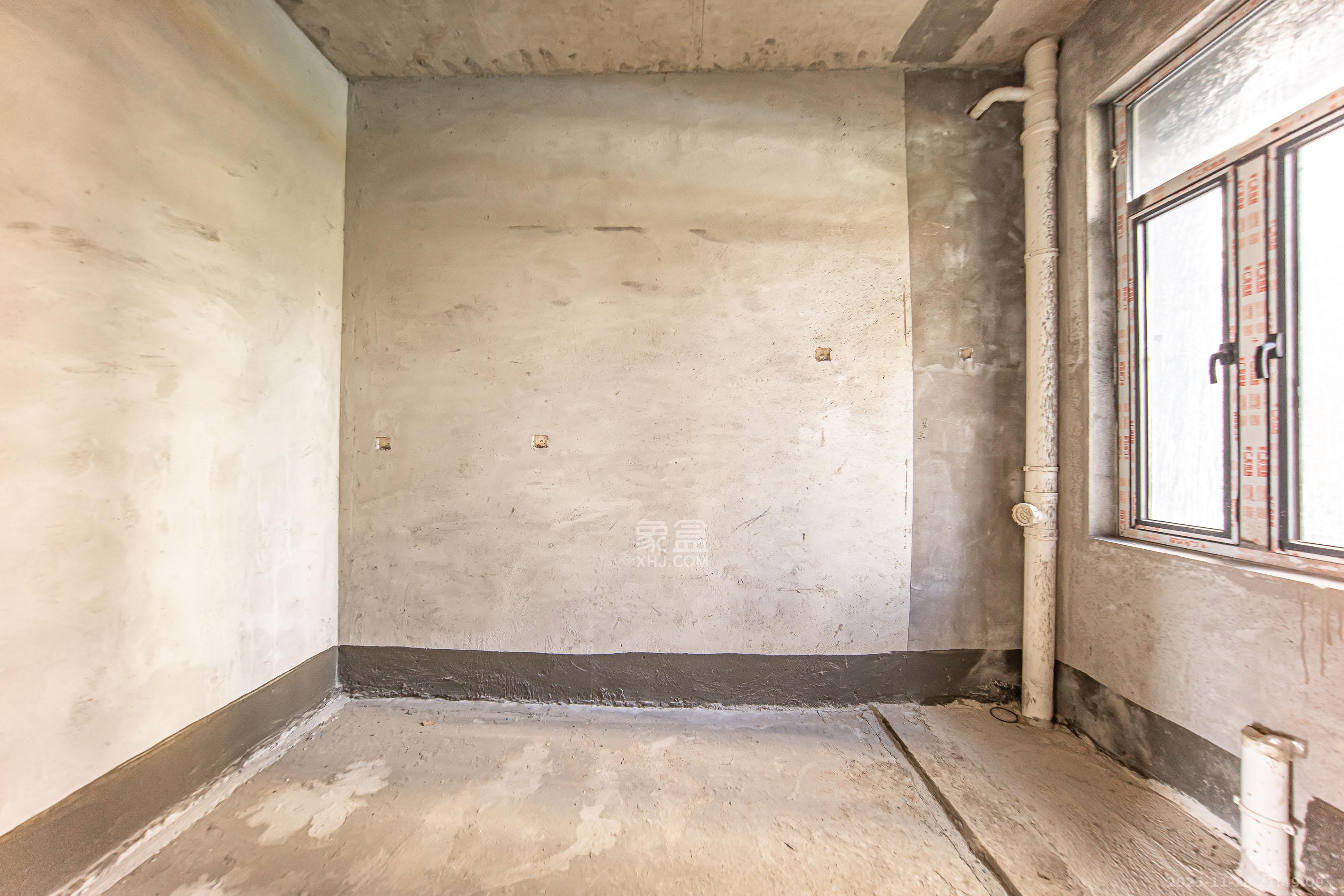 汉唐翰林府  4室2厅2卫    118.0万厨房