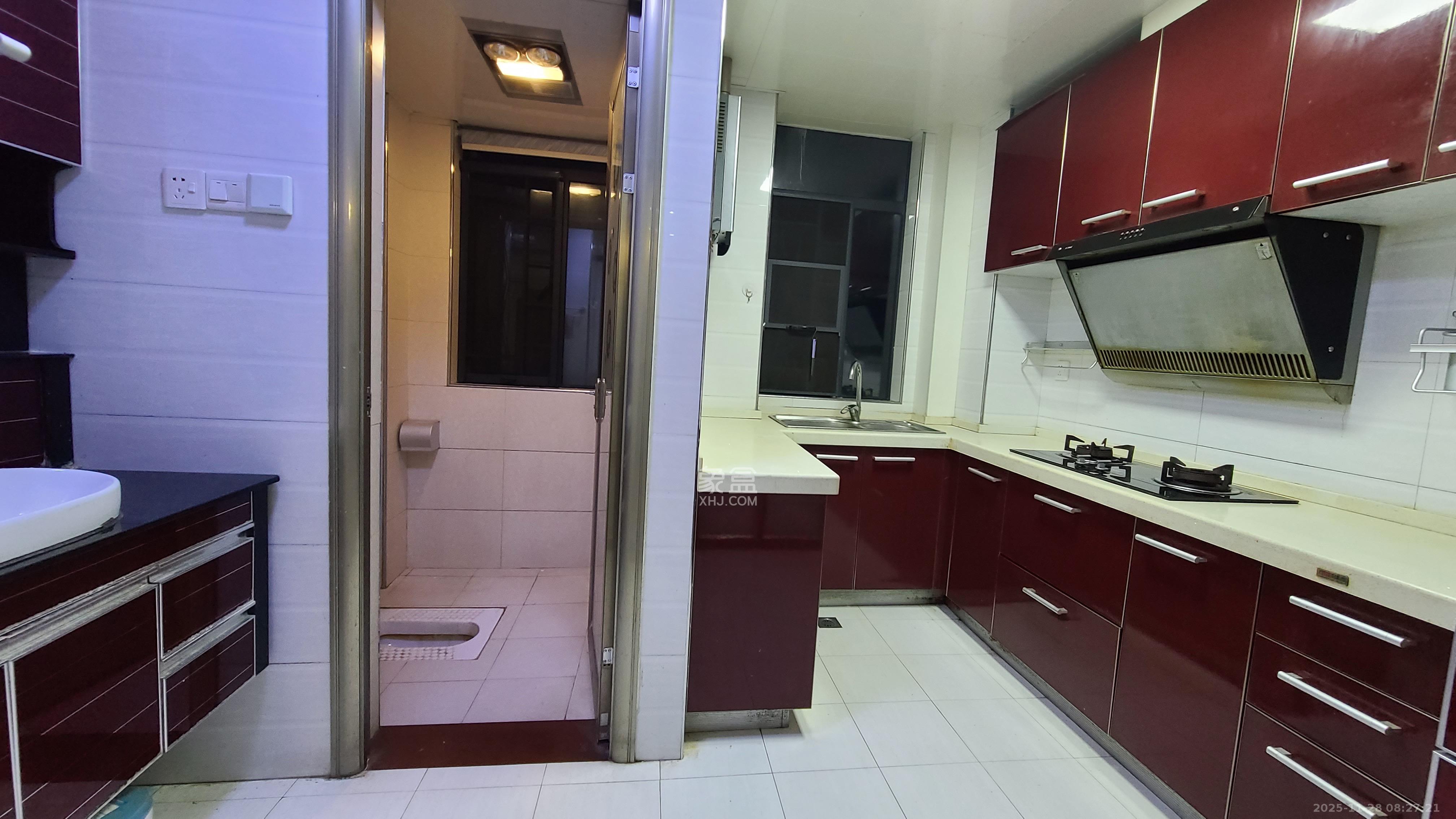 星城书香苑（星城书院)  3室2厅1卫    3000.0元/月室内图