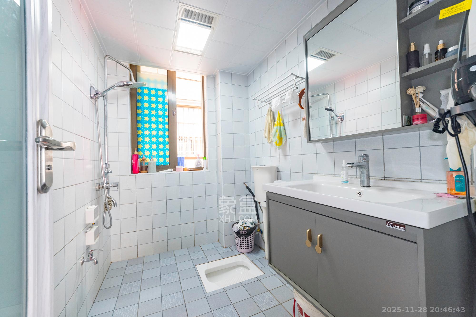 家和院 4室2厅2卫 95.0万 家和院 4室2厅2卫 95.0万卫生间