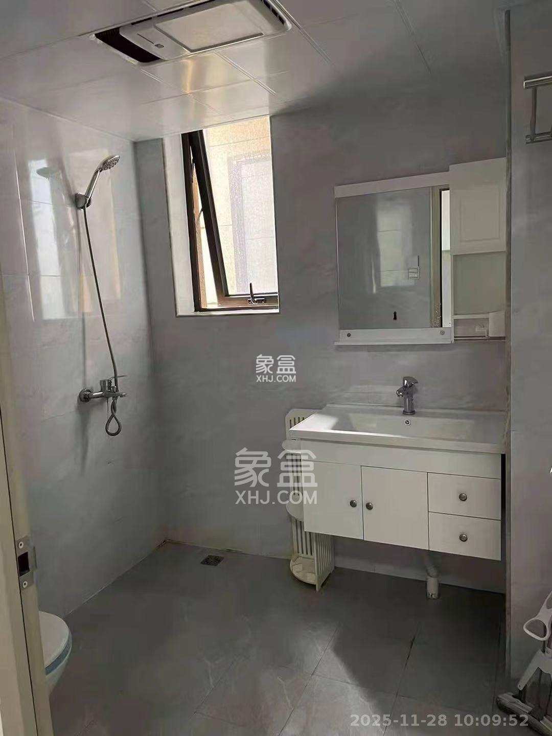 明昇壹城(明昇时代广场)二期 3室2厅2卫 2600.0元/月 明昇壹城(明昇时代广场)二期 3室2厅2卫 2600.0元/月室内图