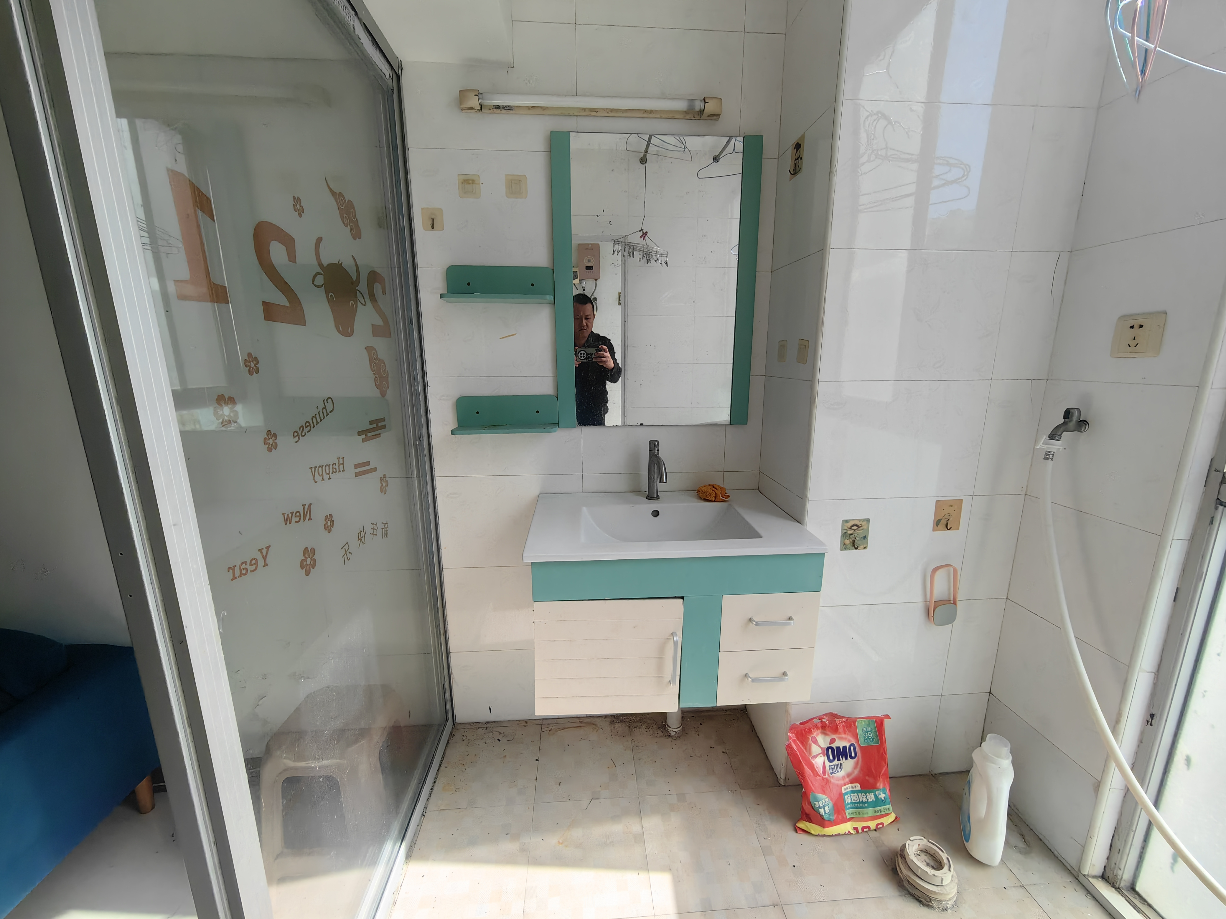 俊园大厦 2室2厅1卫 70.0万 俊园大厦 2室2厅1卫 70.0万客厅