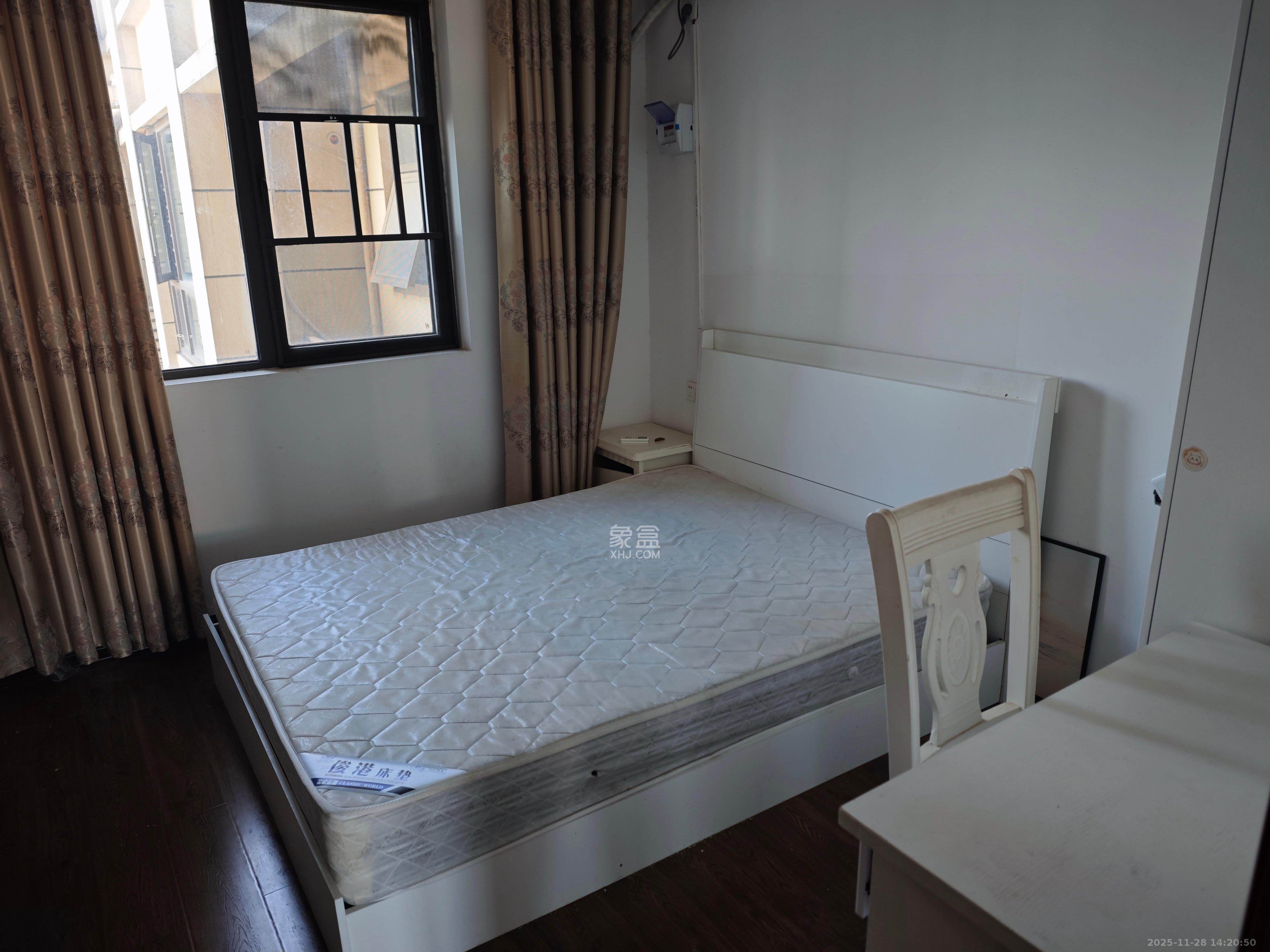 润和滨江府 5室1厅2卫 2200.0元/月 润和滨江府 5室1厅2卫 2200.0元/月室内图