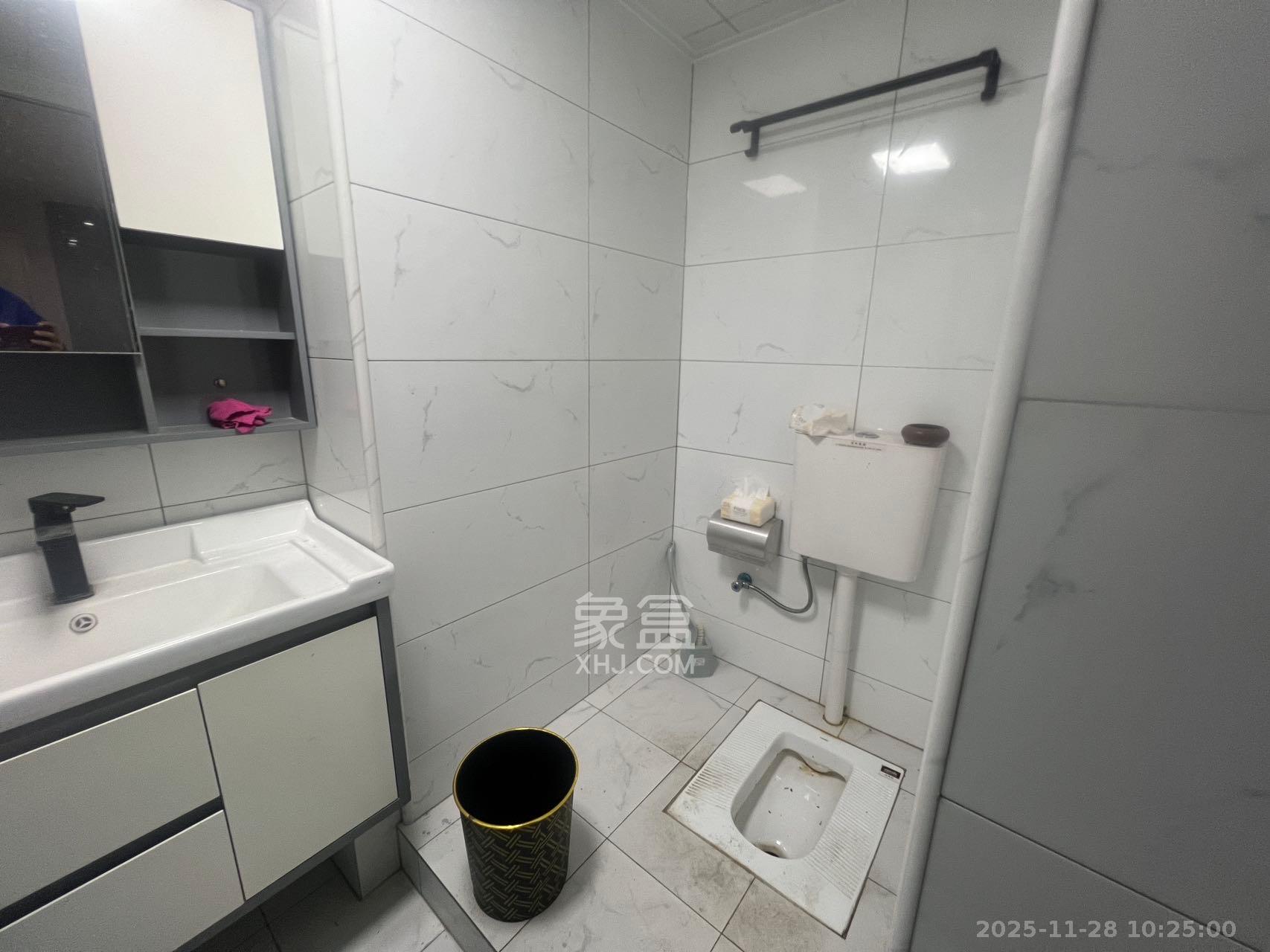 金地铂悦  1室0厅0卫    1200.0元/月室内图